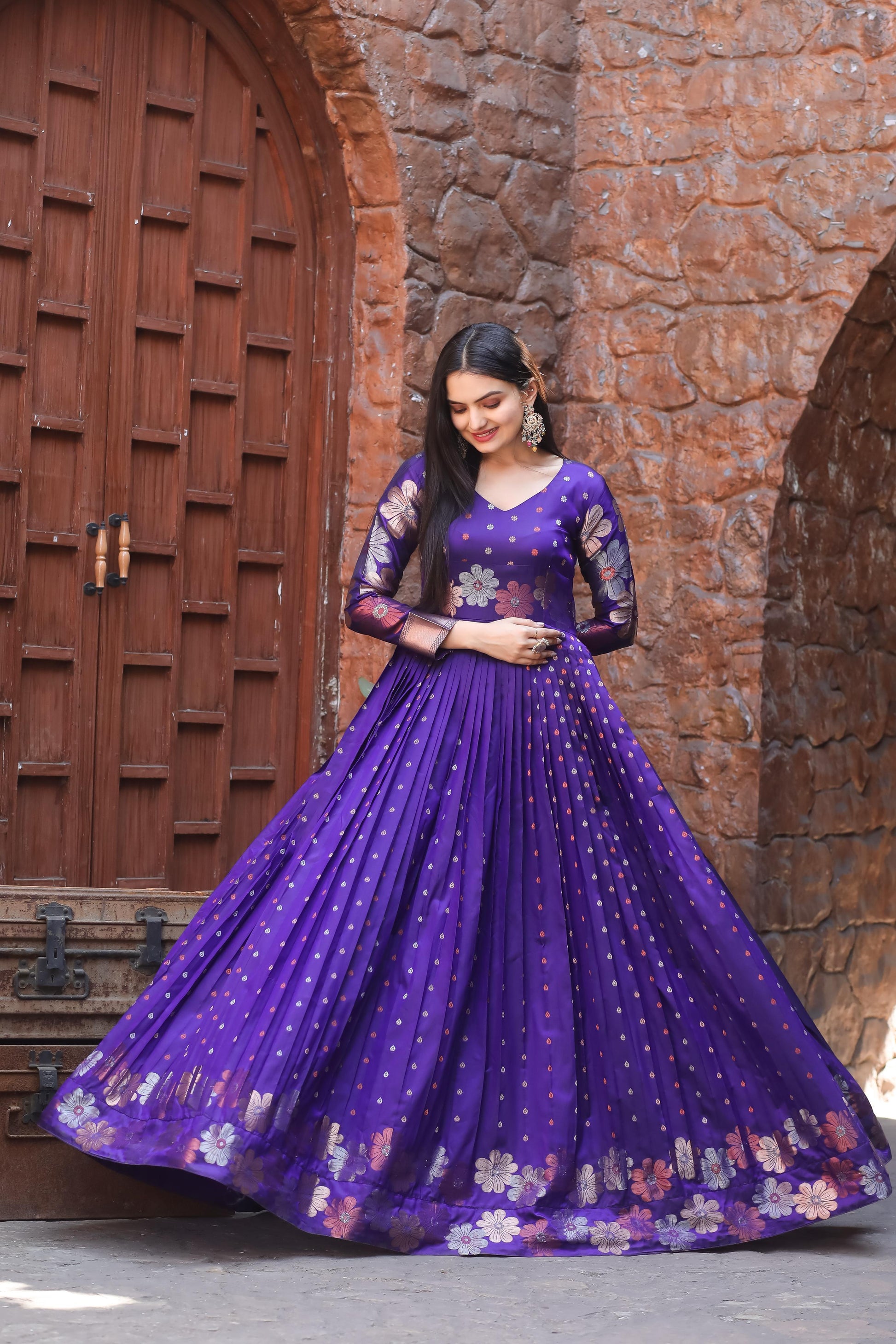 Hooriya Fashions - GOWN.