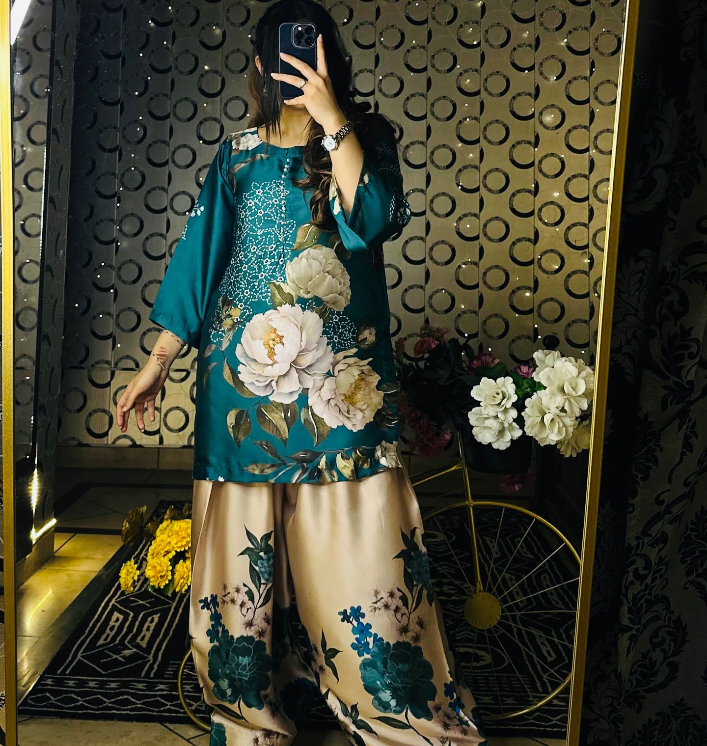 Hooriya Fashions - Silk Top-Bottom And Dupatta Set.