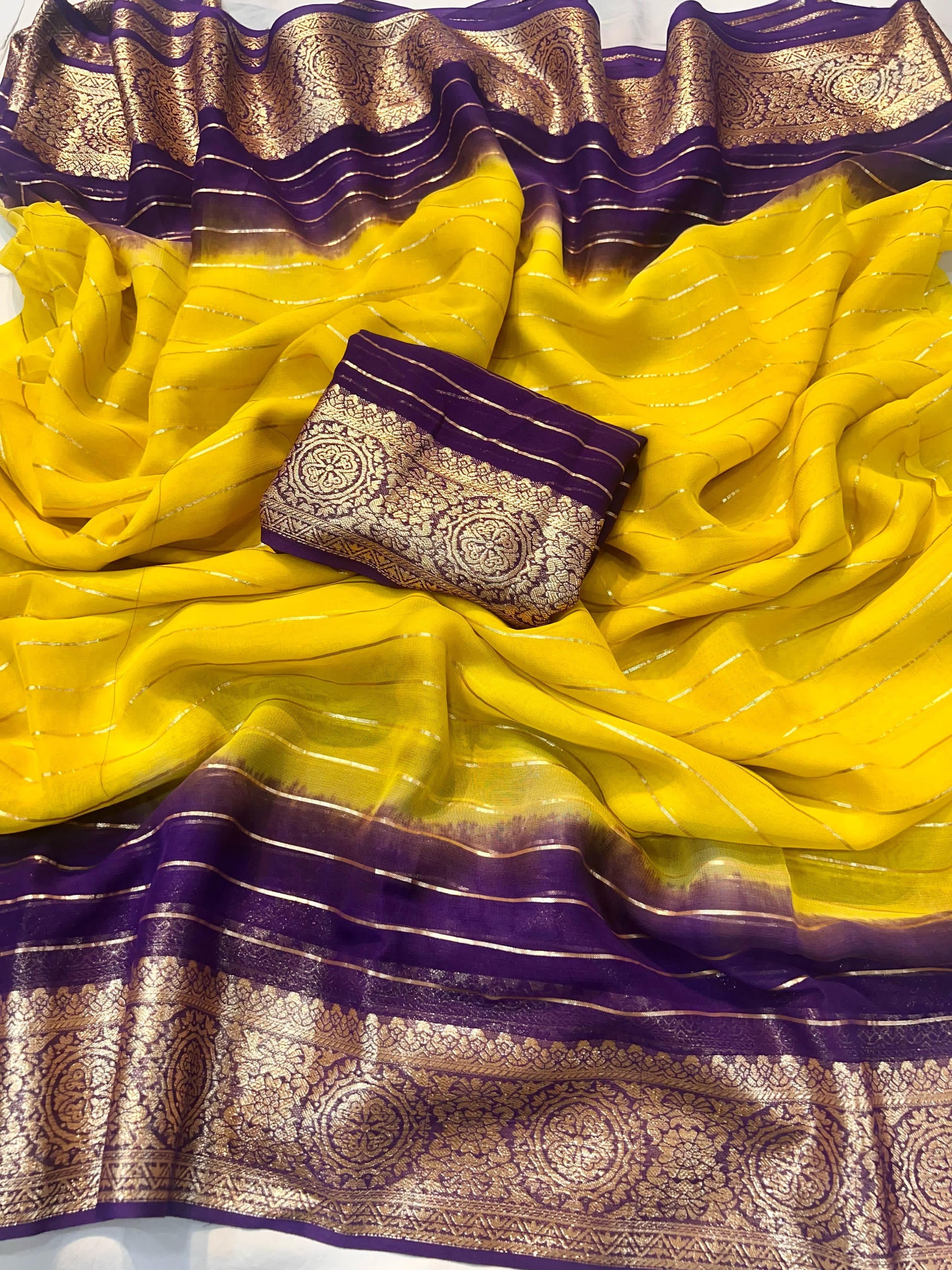 Hooriya fashions - 3D Viscose Georgette Saree
