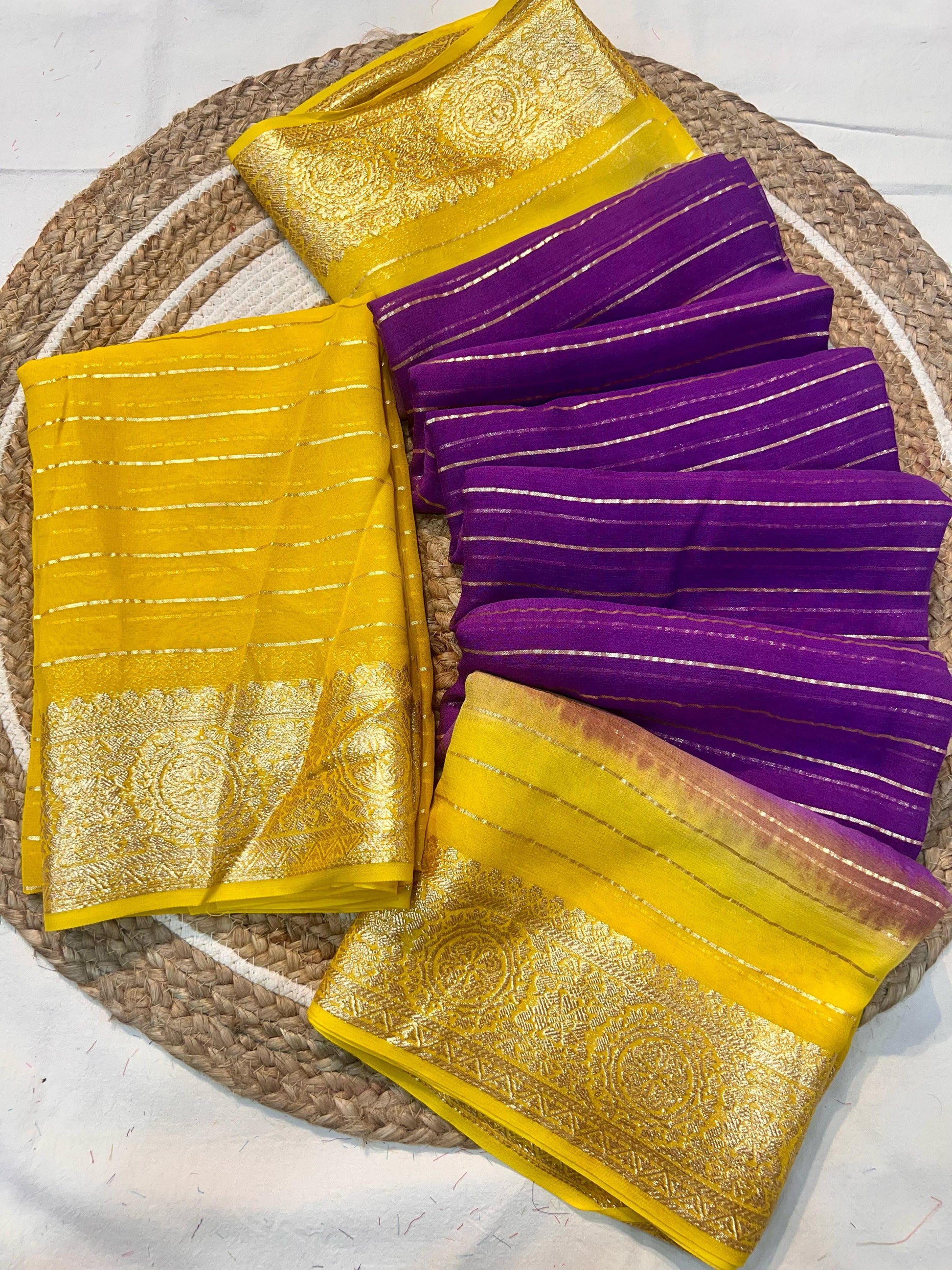 Hooriya fashions - 3D Viscose Georgette Saree