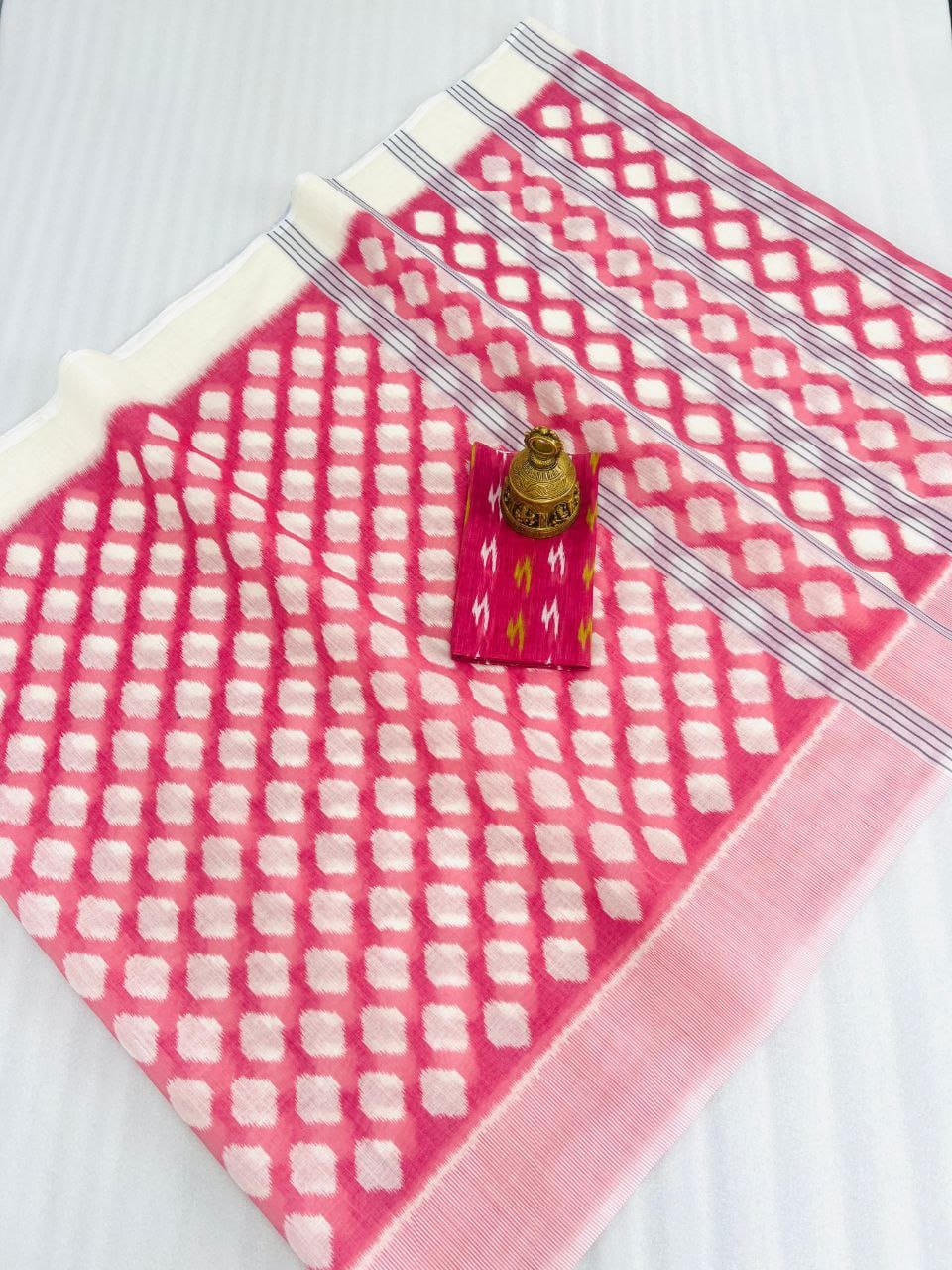 Hooriya fashions - Plain Linen saree