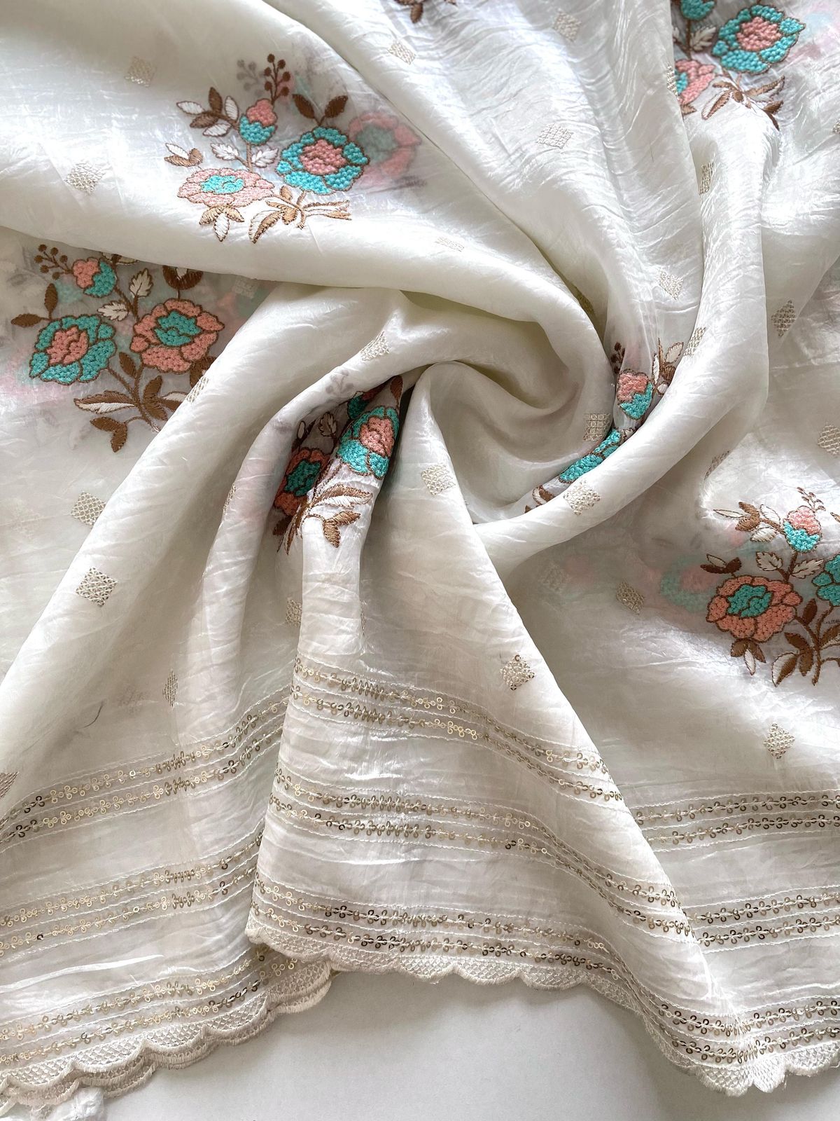 HOORIYA FASHIONS - HETSHVI SAREES