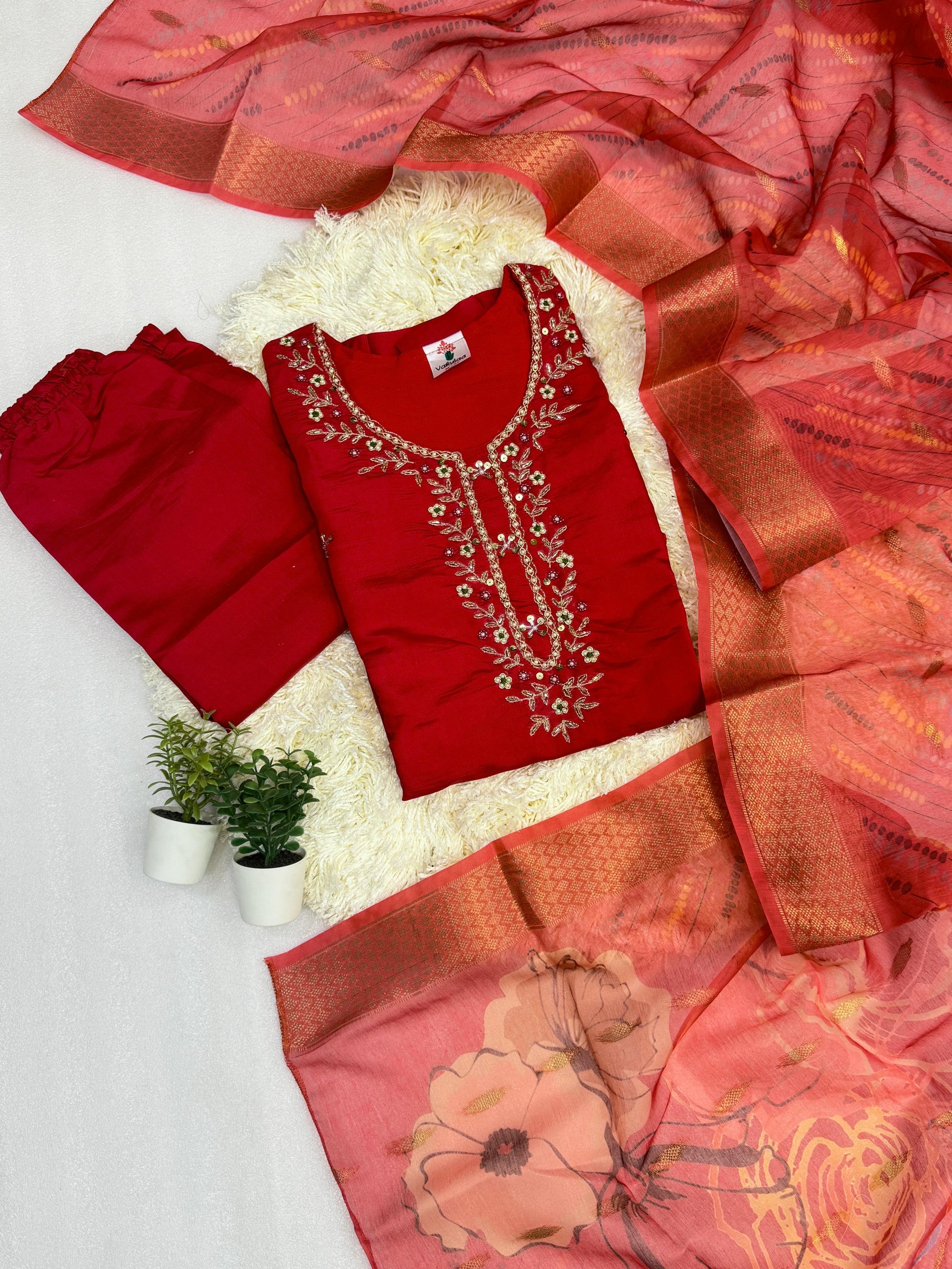 Hooriya fashions - Designers Kurti Pent Dupatta Set