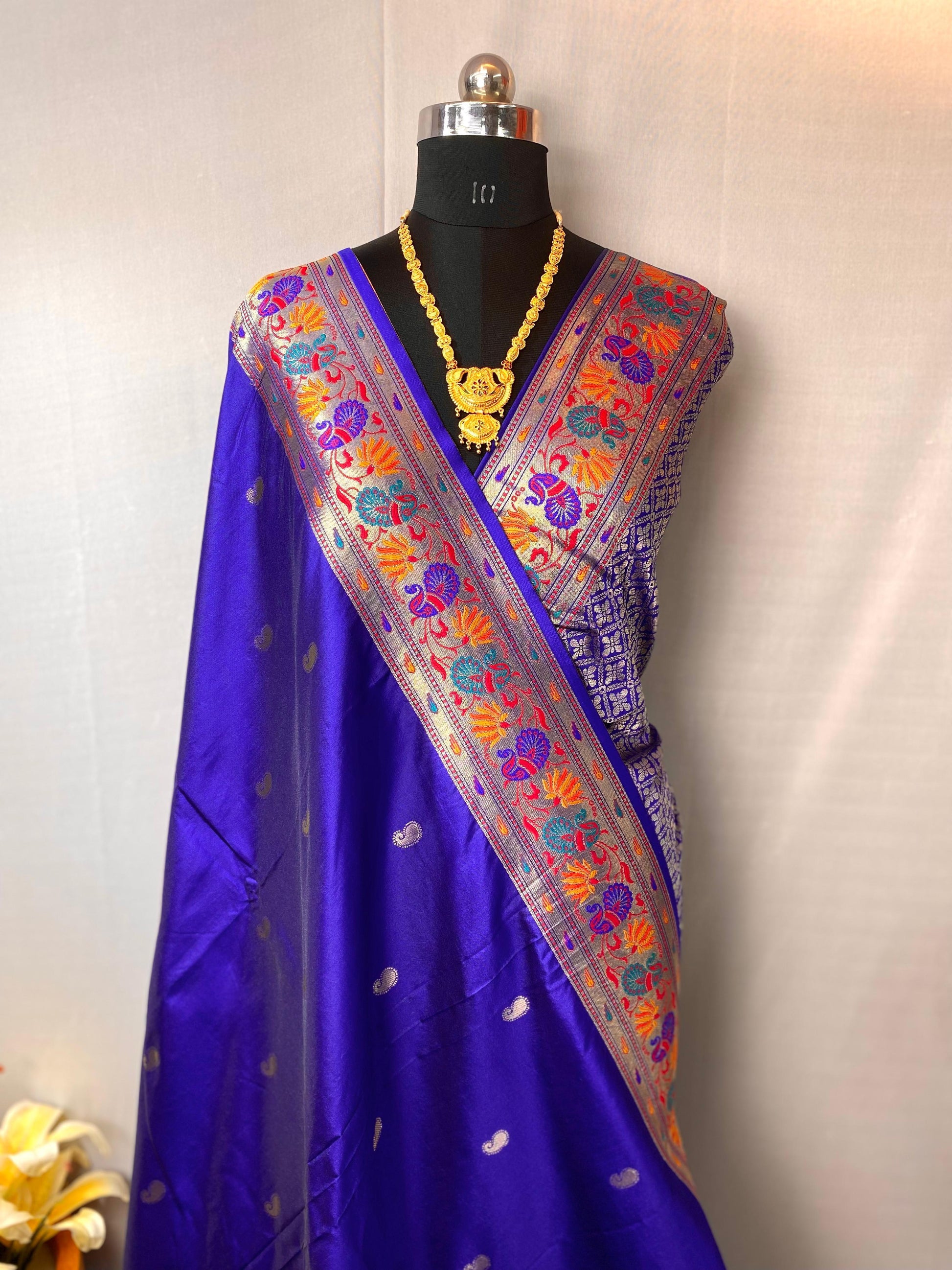Hooriya fashions - Paithani silk sarees