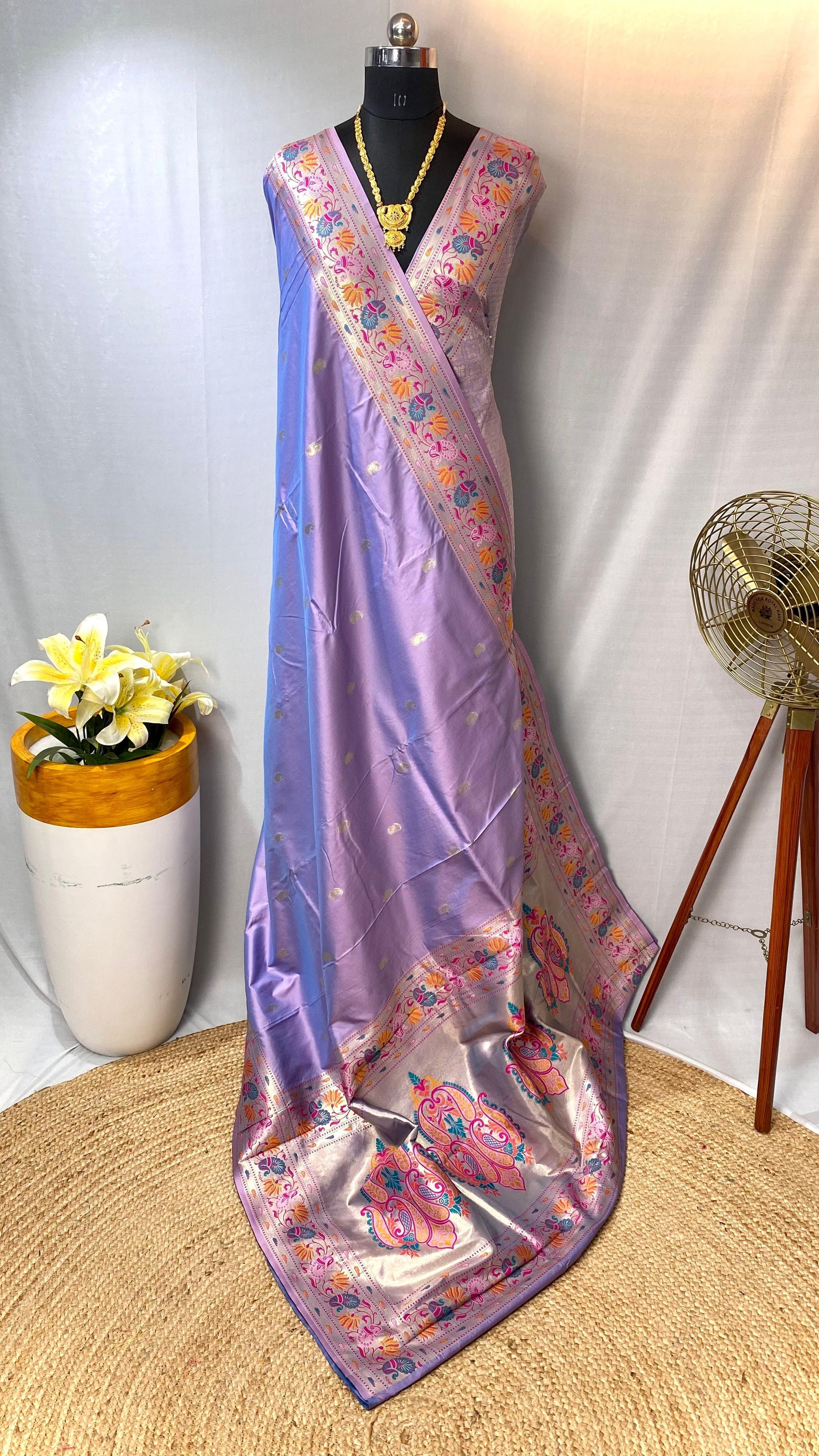 Hooriya fashions - Paithani silk sarees