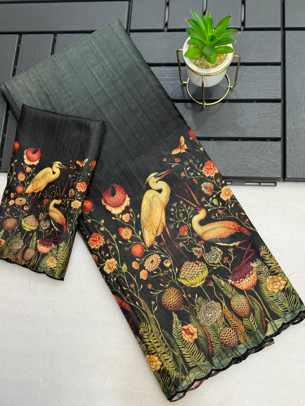 Hooriya fashions - Handloom Tussar silk saree