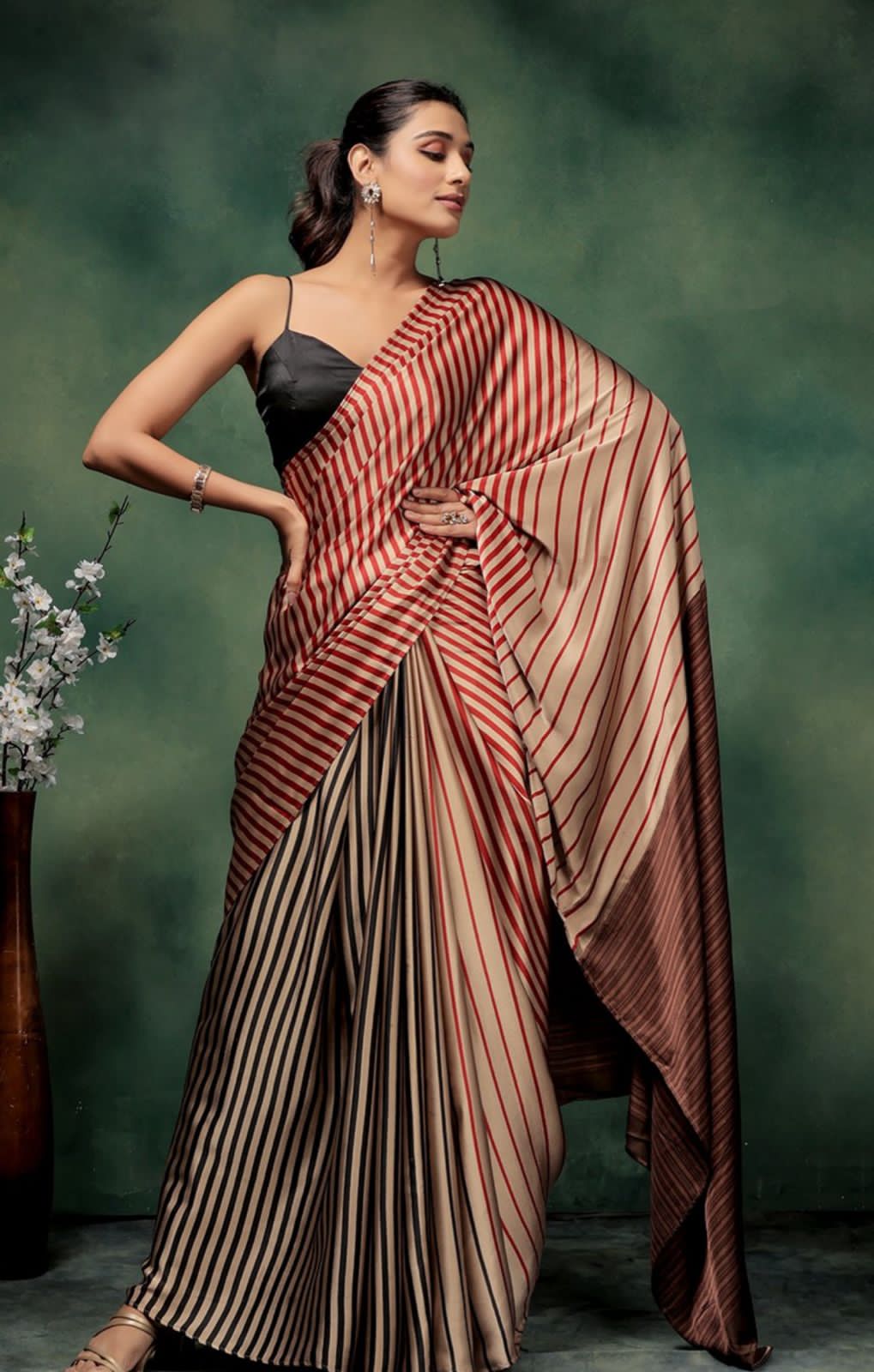 Hooriya fashions - Semi gaji original saree
