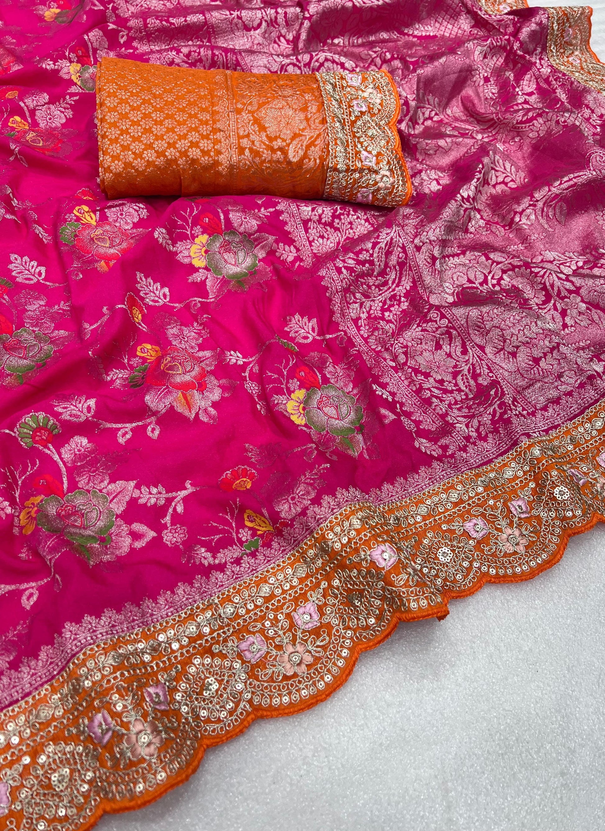 Pure Banarasi Crep Georgette Jaqurad Weveing meenakari Janglo jaal weveing with beautiful Rich pallu saree and heavy Broket Weveing blouse piece