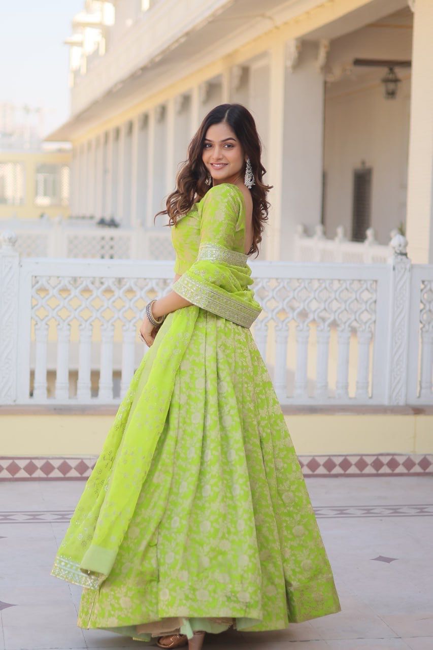 Hooriya fashions - Designer Dyeable Pure Viscose Jacquard fabric Lehenga Choli & Dupatta Set