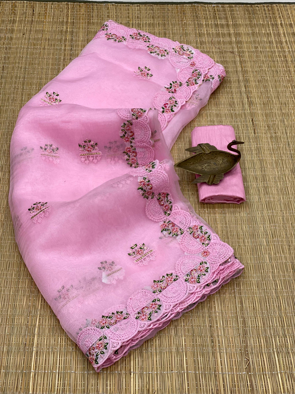 Hooriya fashions - BEAUTIFUL ORGANZA SAREE