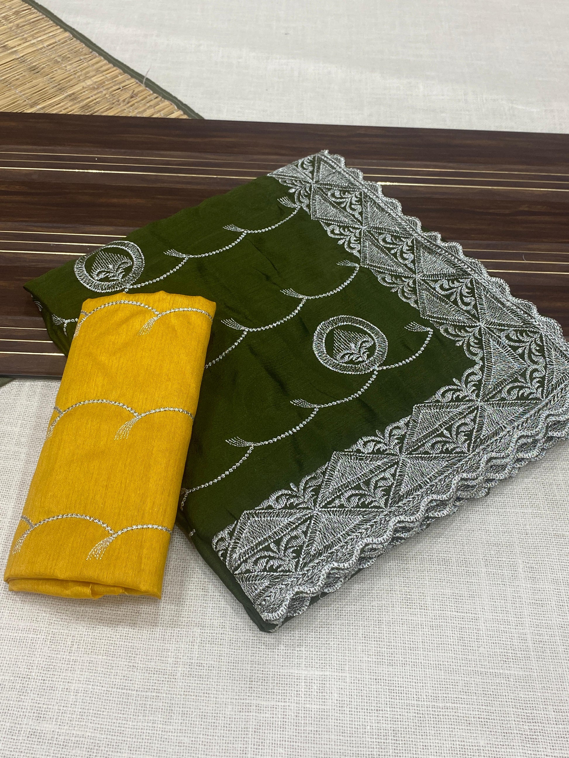 Hooriya fashions - Chinnon silk saree