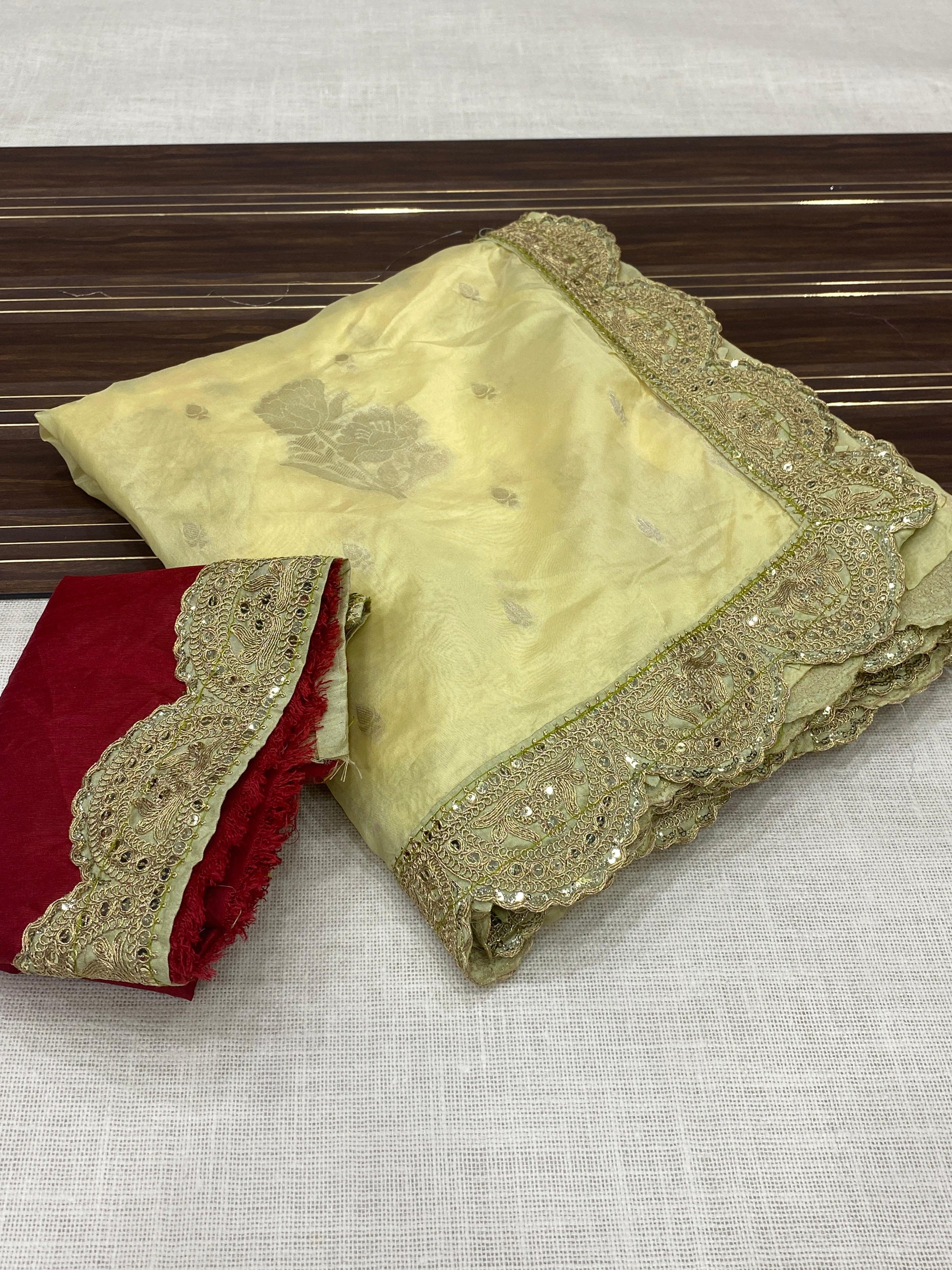 Hooriya fashions - soft veaving organza