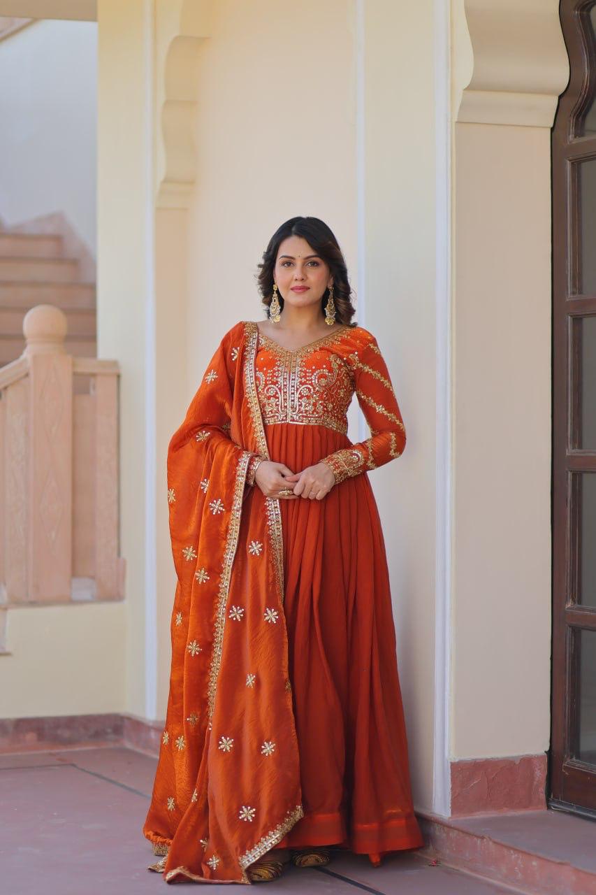 Hooriya fashions - Fendy Fabric With Zari &amp; Sequins Embroidered work suits
