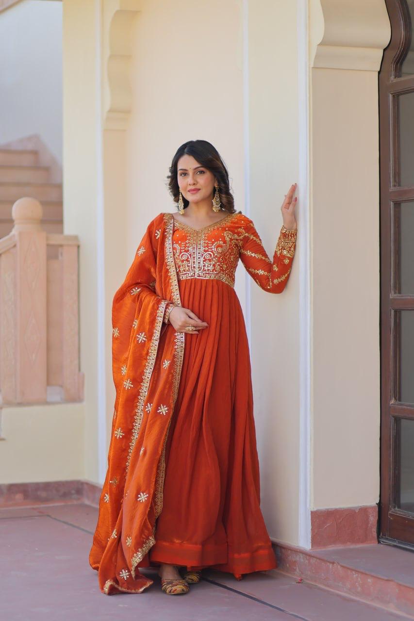 Hooriya fashions - Fendy Fabric With Zari &amp; Sequins Embroidered work suits