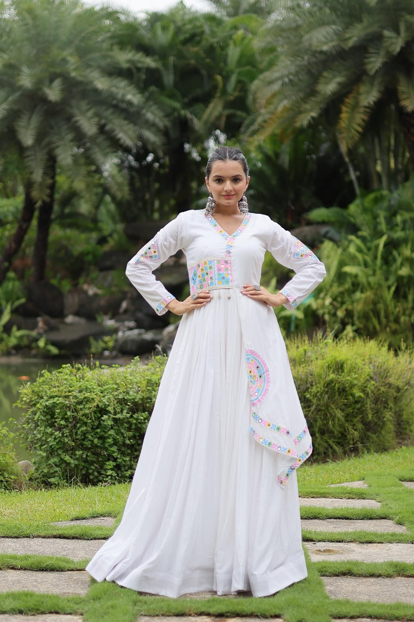 Hooriya fashions - Reyon With Kutchi
