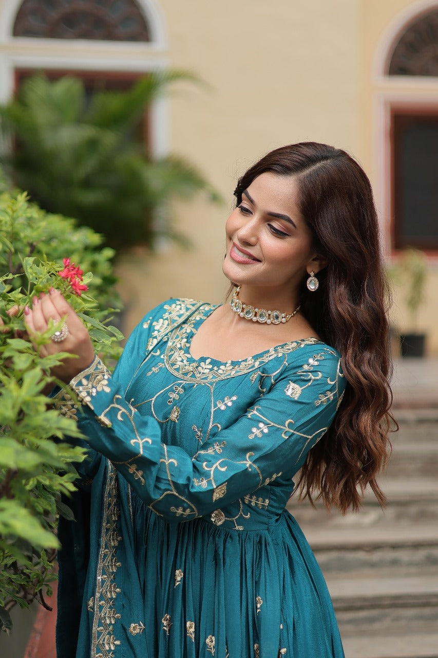 Hooriya fashions - Chinon with Rich Sequins Embroidered work Kurti