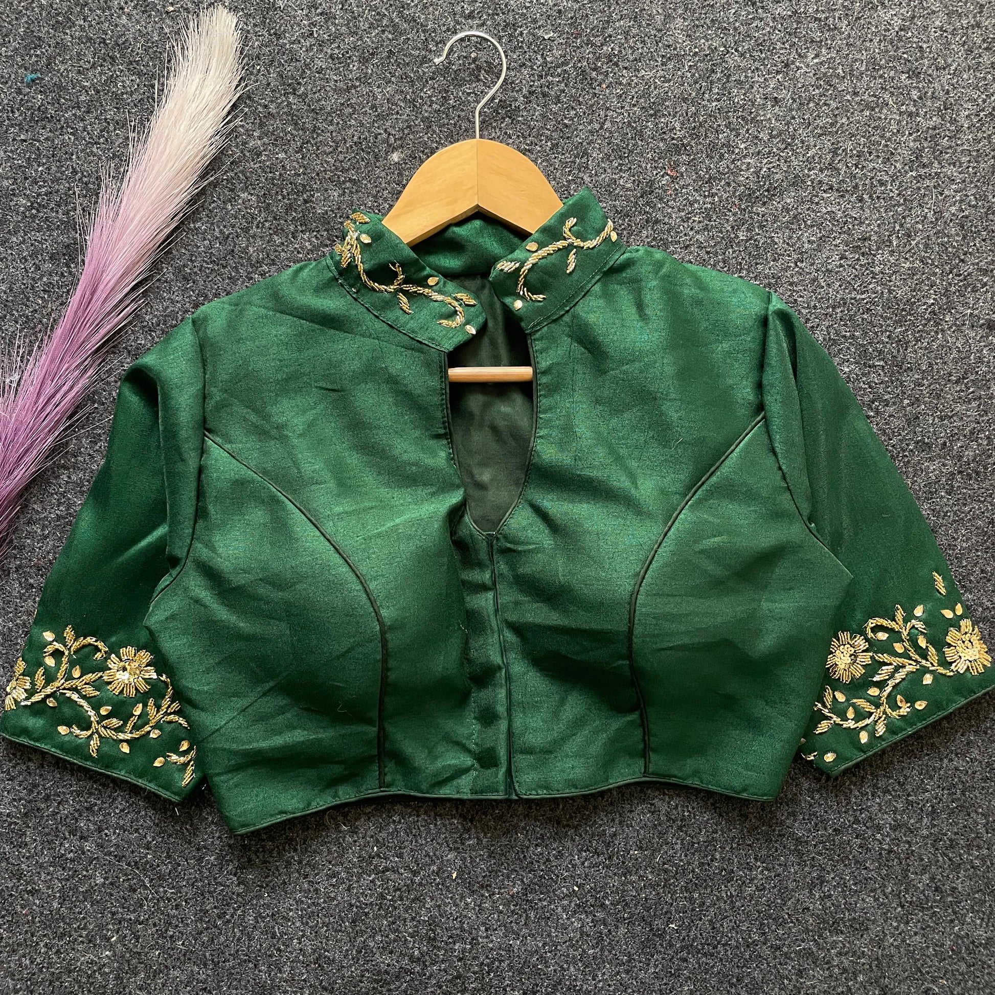 Hooriay fashions - Pure Banglori Silk with heavy handwork blouse
