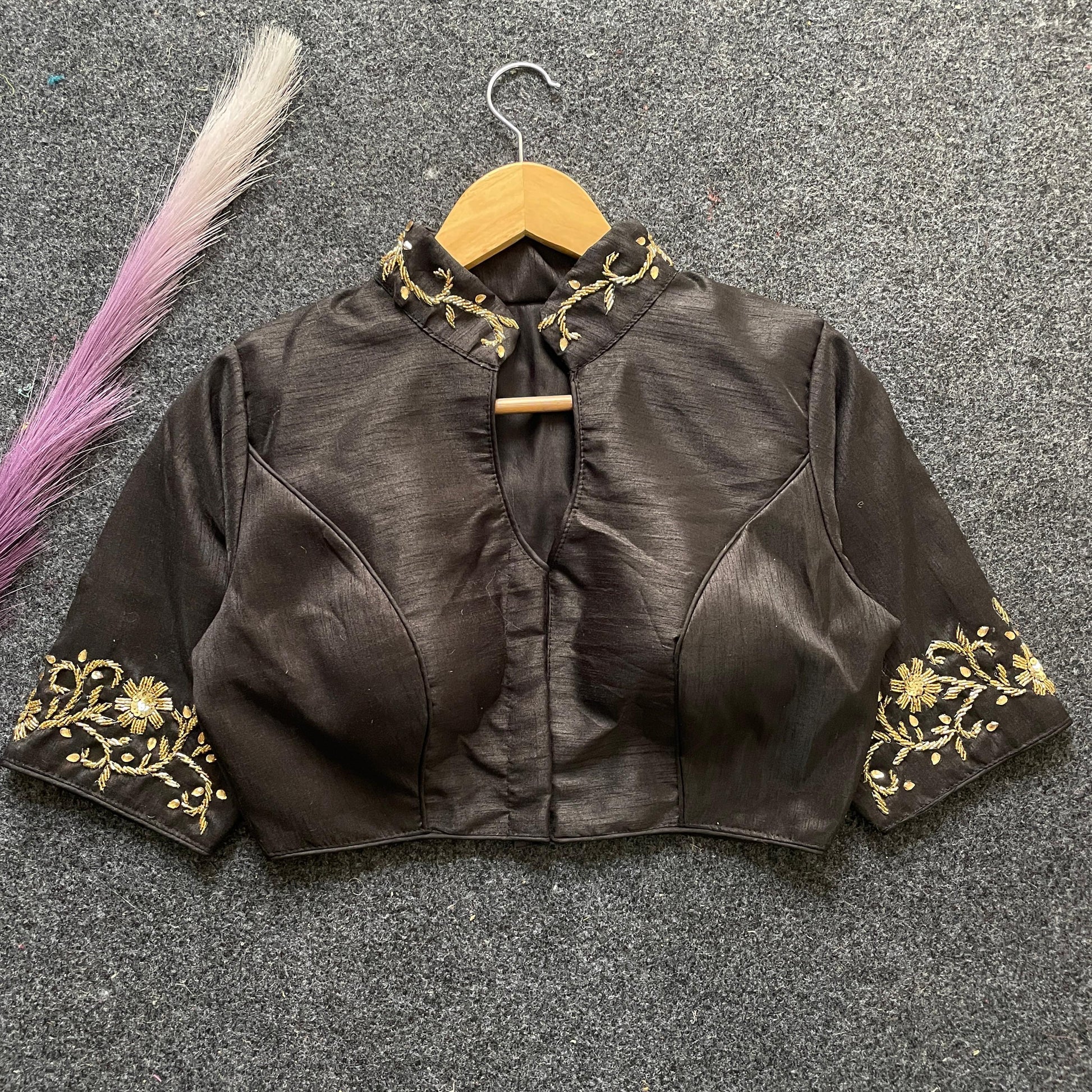 Hooriay fashions - Pure Banglori Silk with heavy handwork blouse