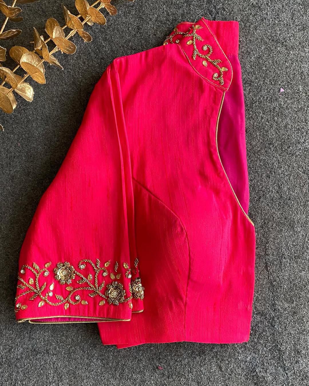 Hooriay fashions - Pure Banglori Silk with heavy handwork blouse