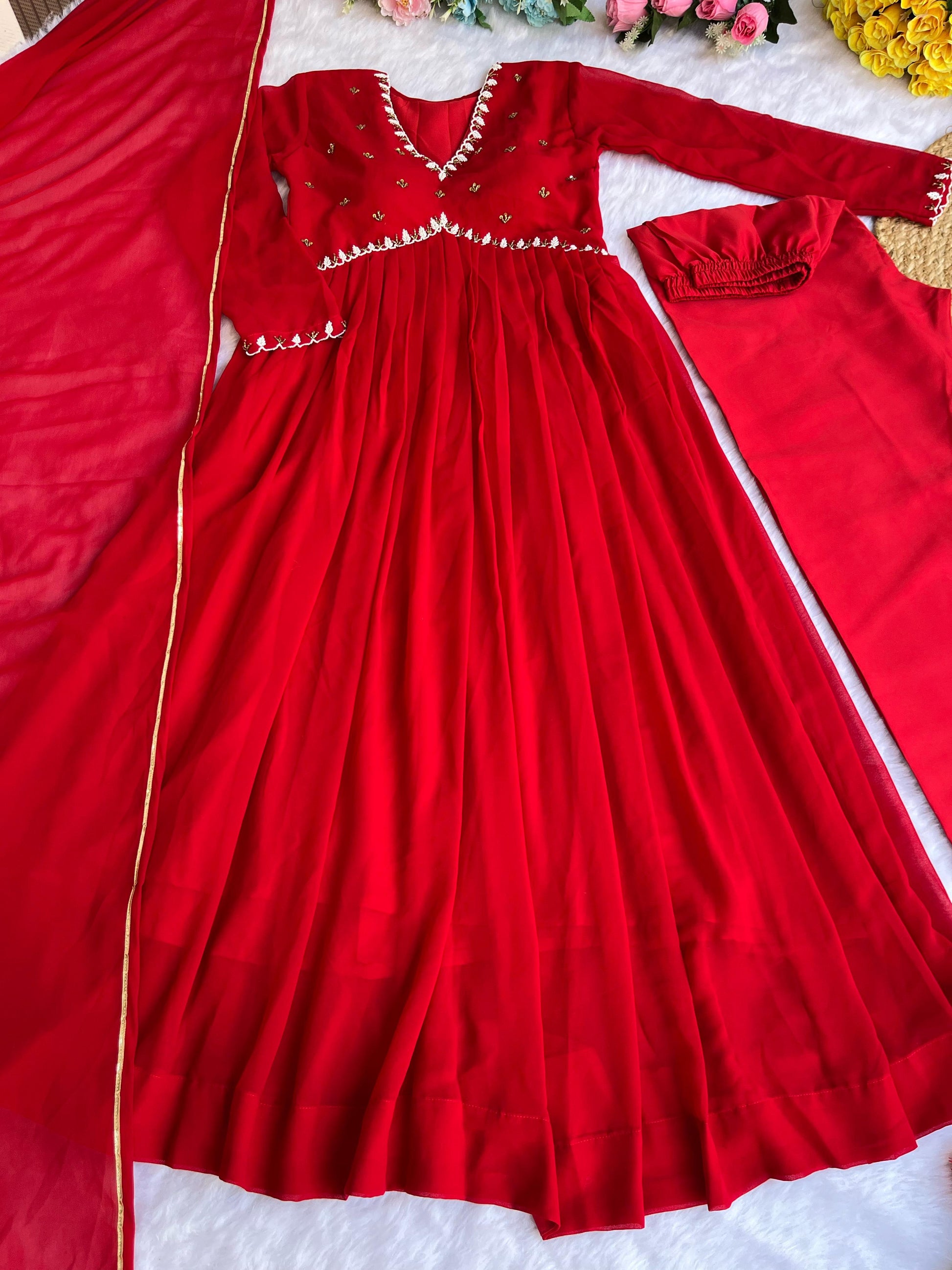 Hooriya fashions - Party Wear Look Fox Gerorrget Gown With Dupatta , pant.