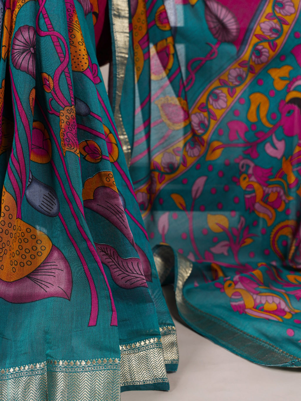 Hooriya Fashions - Polyester Viscose Chanderi Nature’s art in every weave Saree.