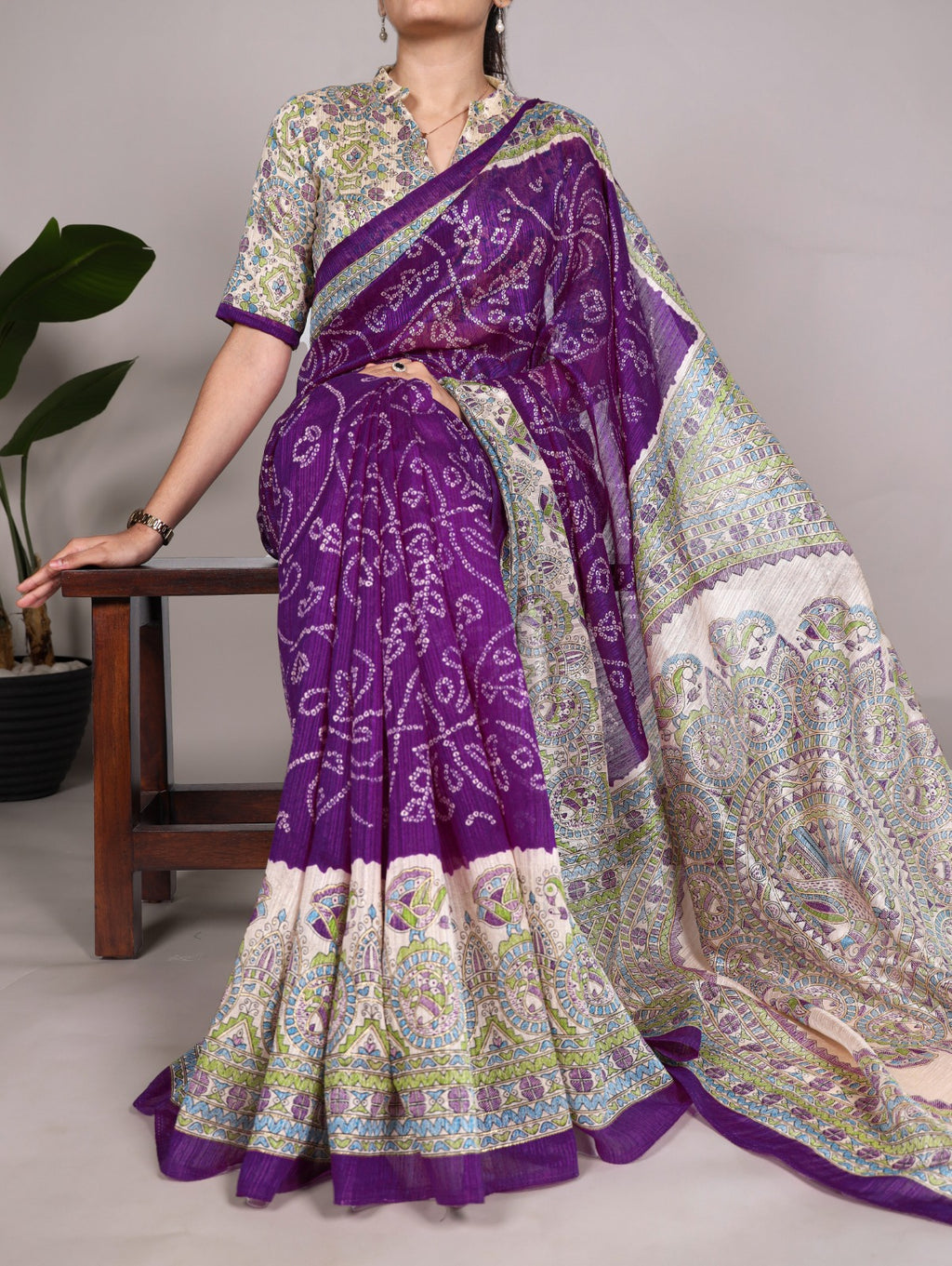 Hooriya fashions - Green Silk sarees.
