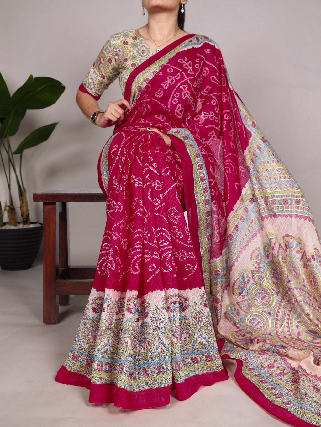 Hooriya fashions - Green Silk sarees.