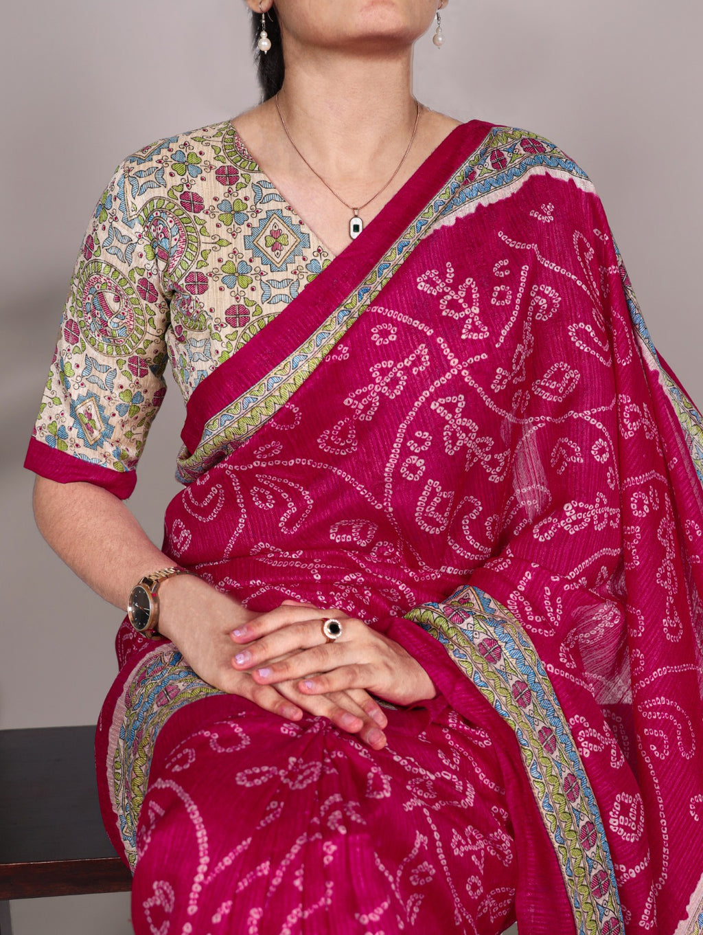 Hooriya fashions - Green Silk sarees.