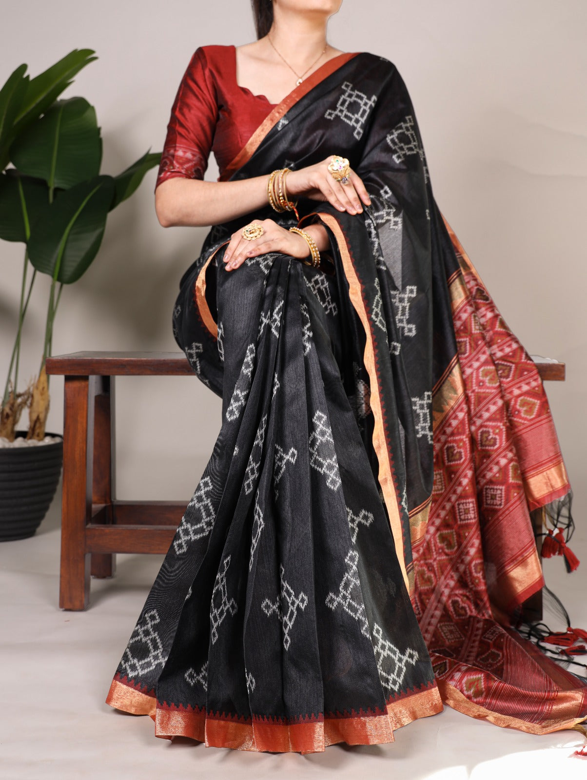 Hooriya Fashions -  Jacquard Silk Sarees