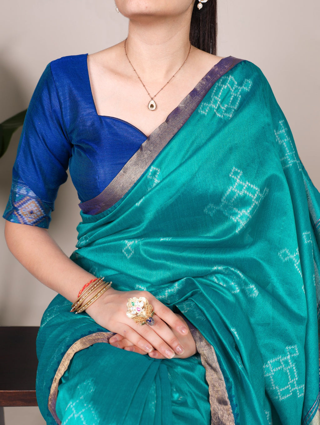 Hooriya Fashions -  Jacquard Silk Sarees
