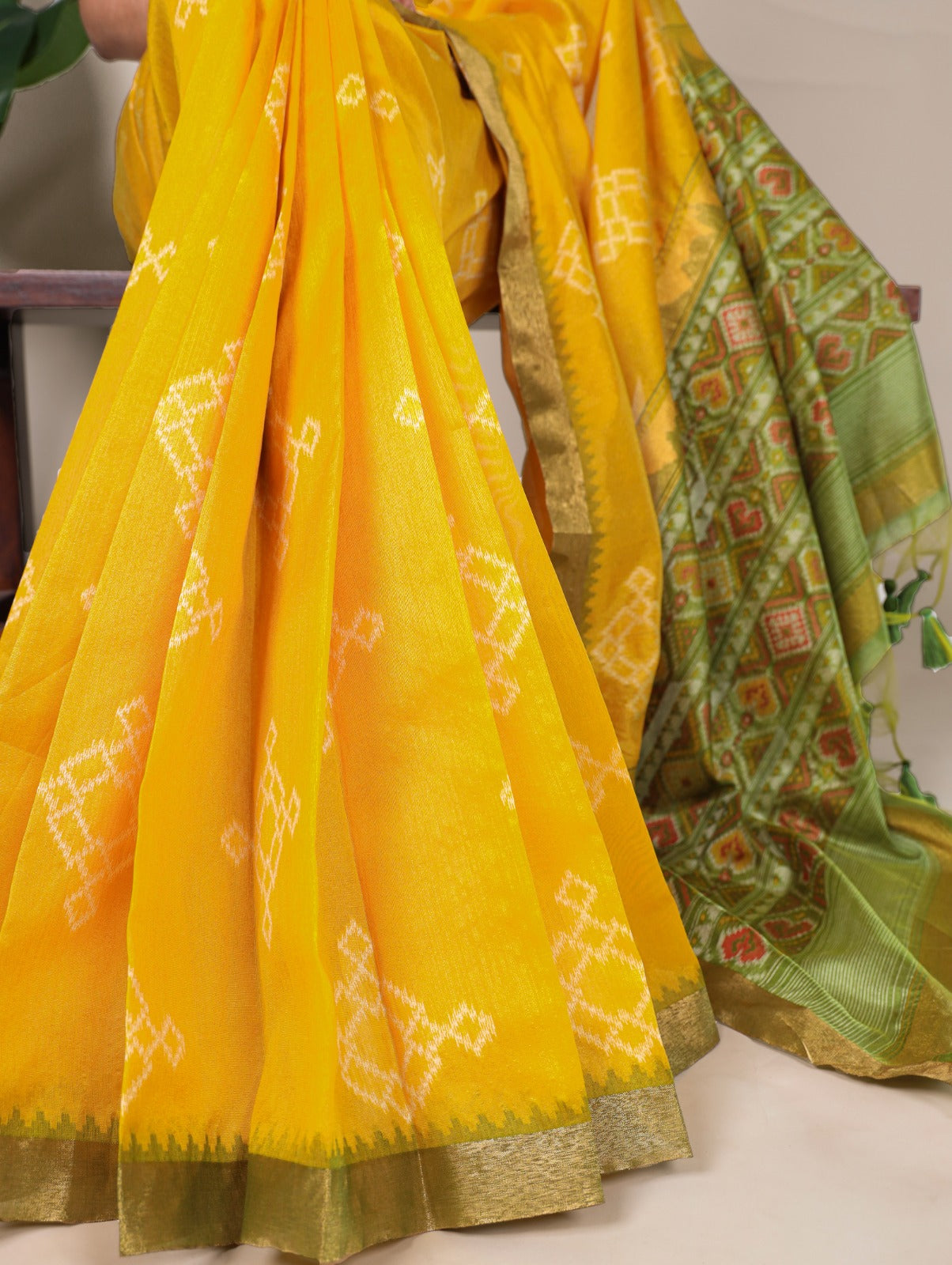 Hooriya Fashions -  Jacquard Silk Sarees