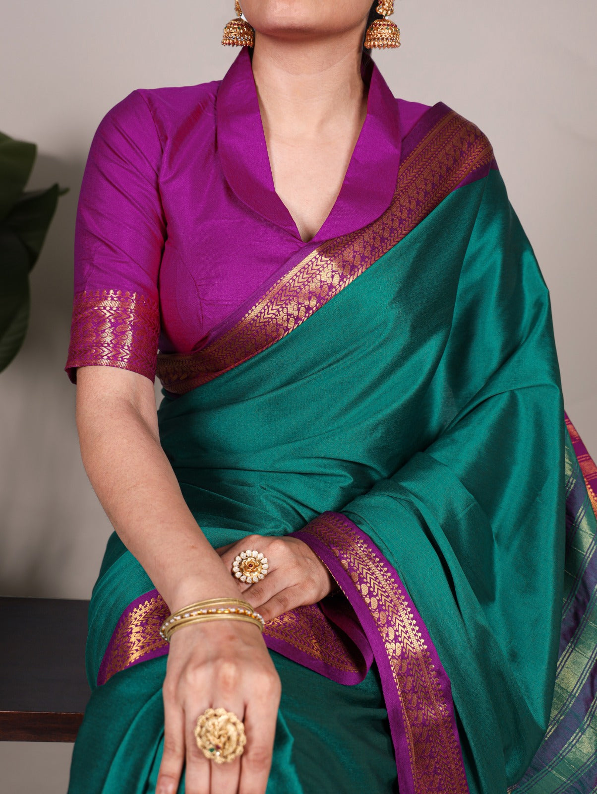 Hooriya Fashions - Aura Silk Sarees