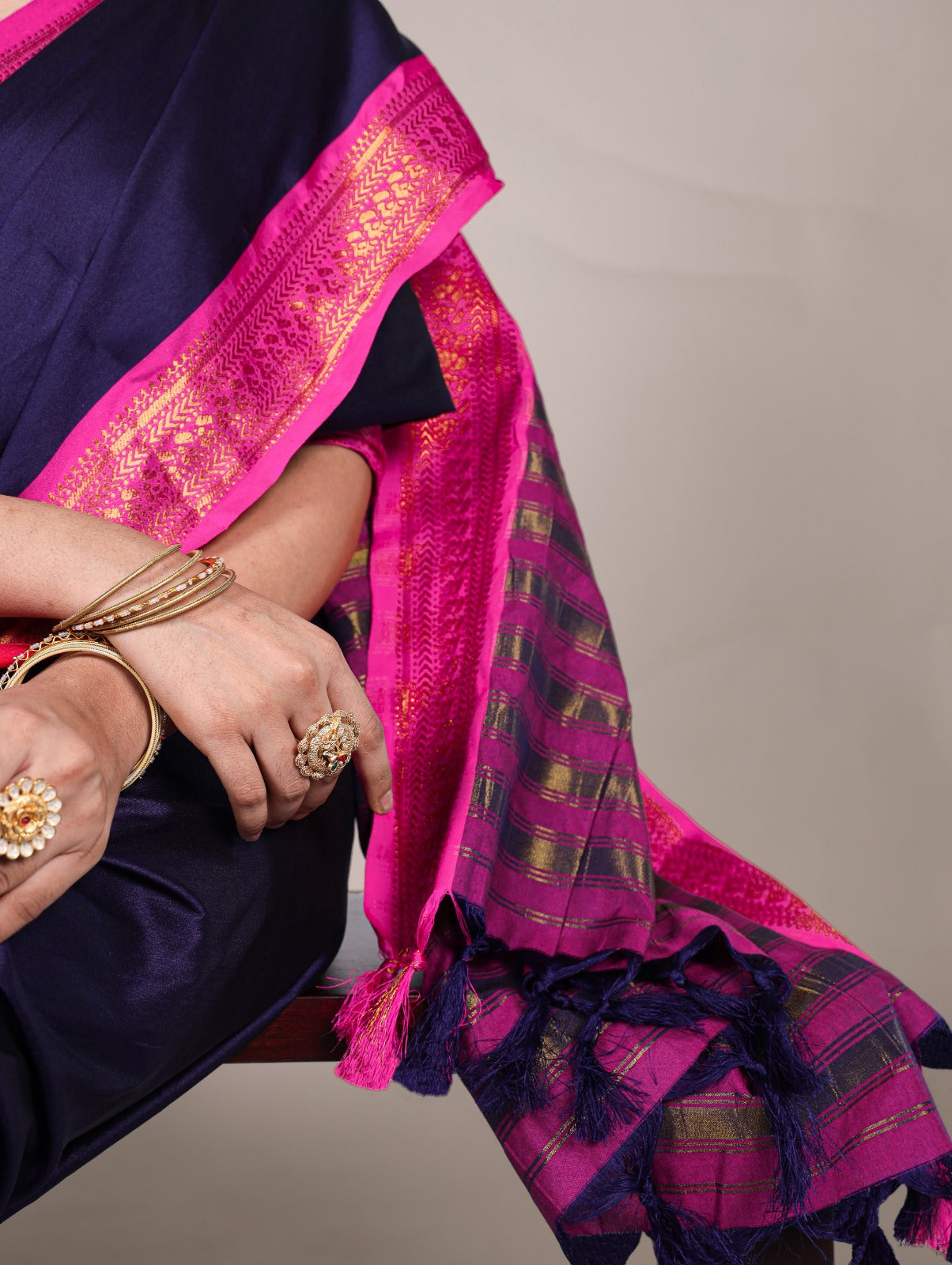 Hooriya Fashions - Aura Silk Sarees