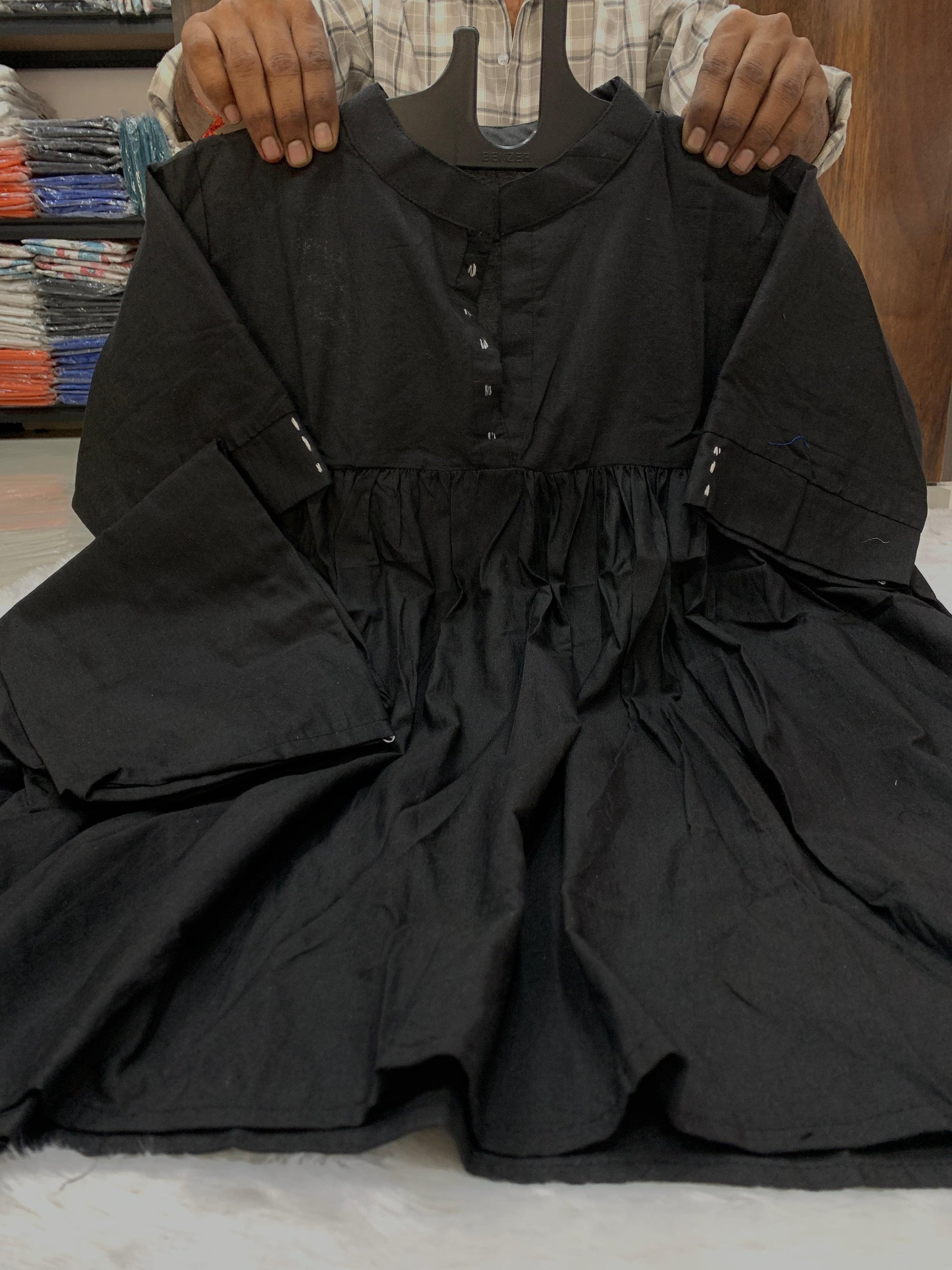 Hooriya Fashions - DHAMAKA DESINER COLLECTION CO-ORD SET.