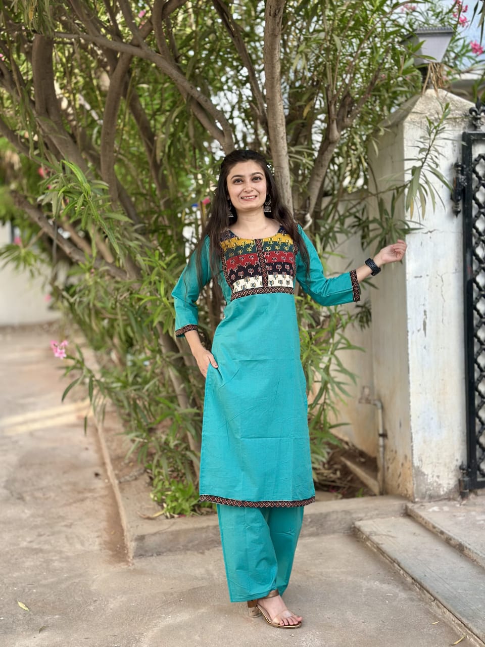 Hooriya fashions - Cotton cord set kurti pant.