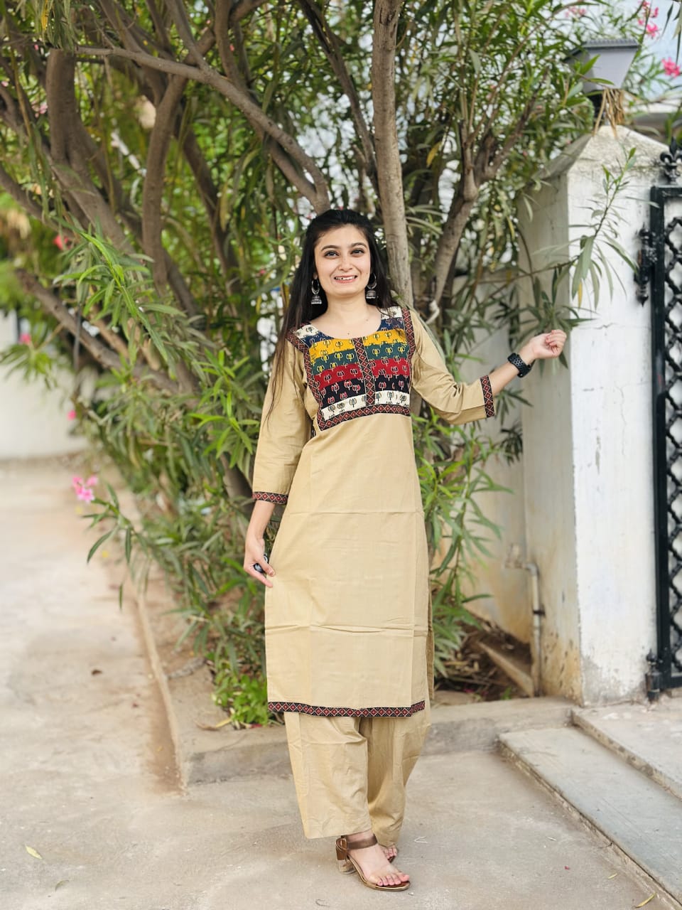 Hooriya fashions - Cotton cord set kurti pant.