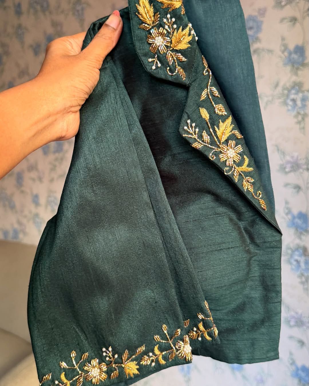 Hooriya fashions - Beautiful handwork all over back nd sleves with designer handcrafted collar in blouse