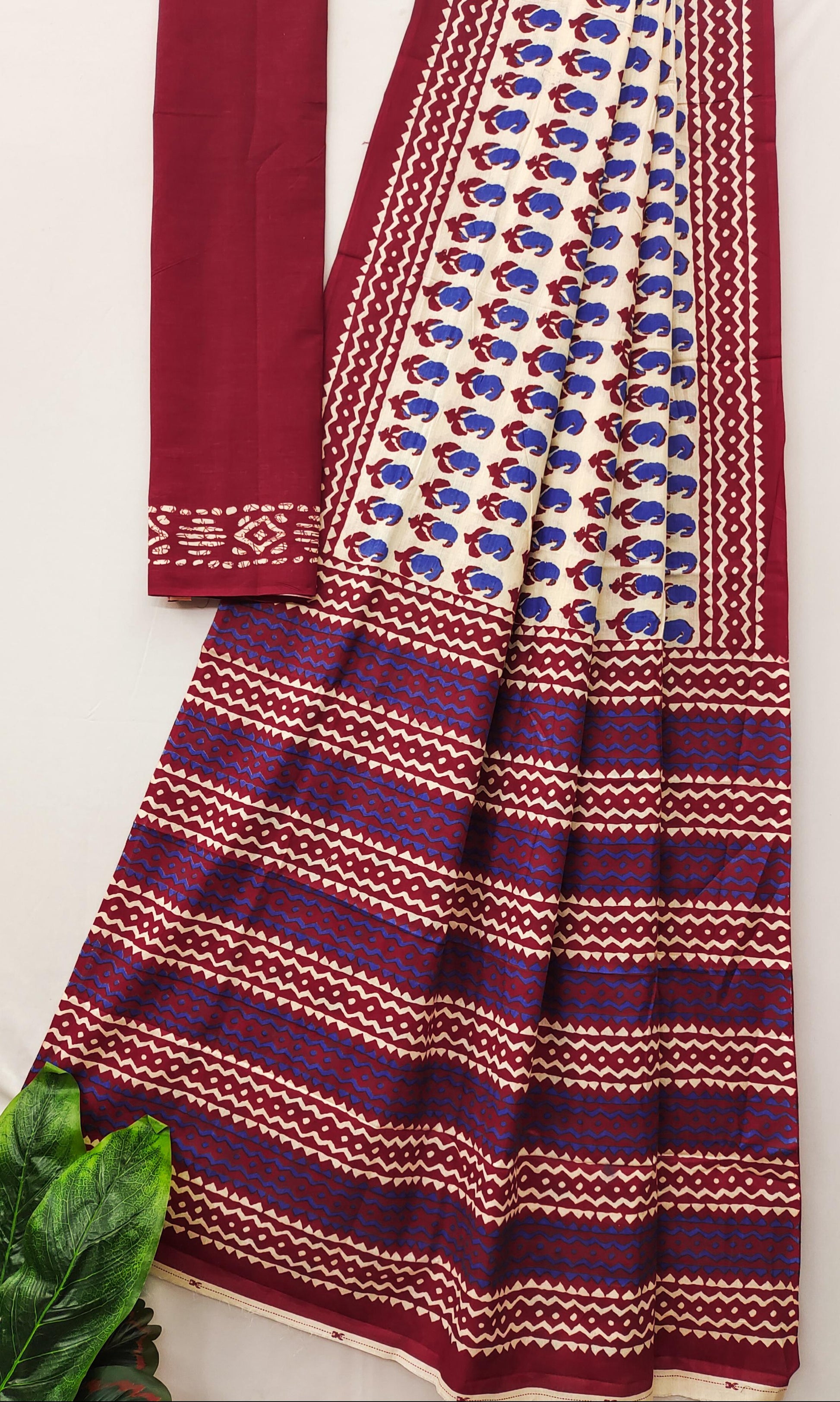 Hooriya Fashions - Jaipur Bagru Printed saree.