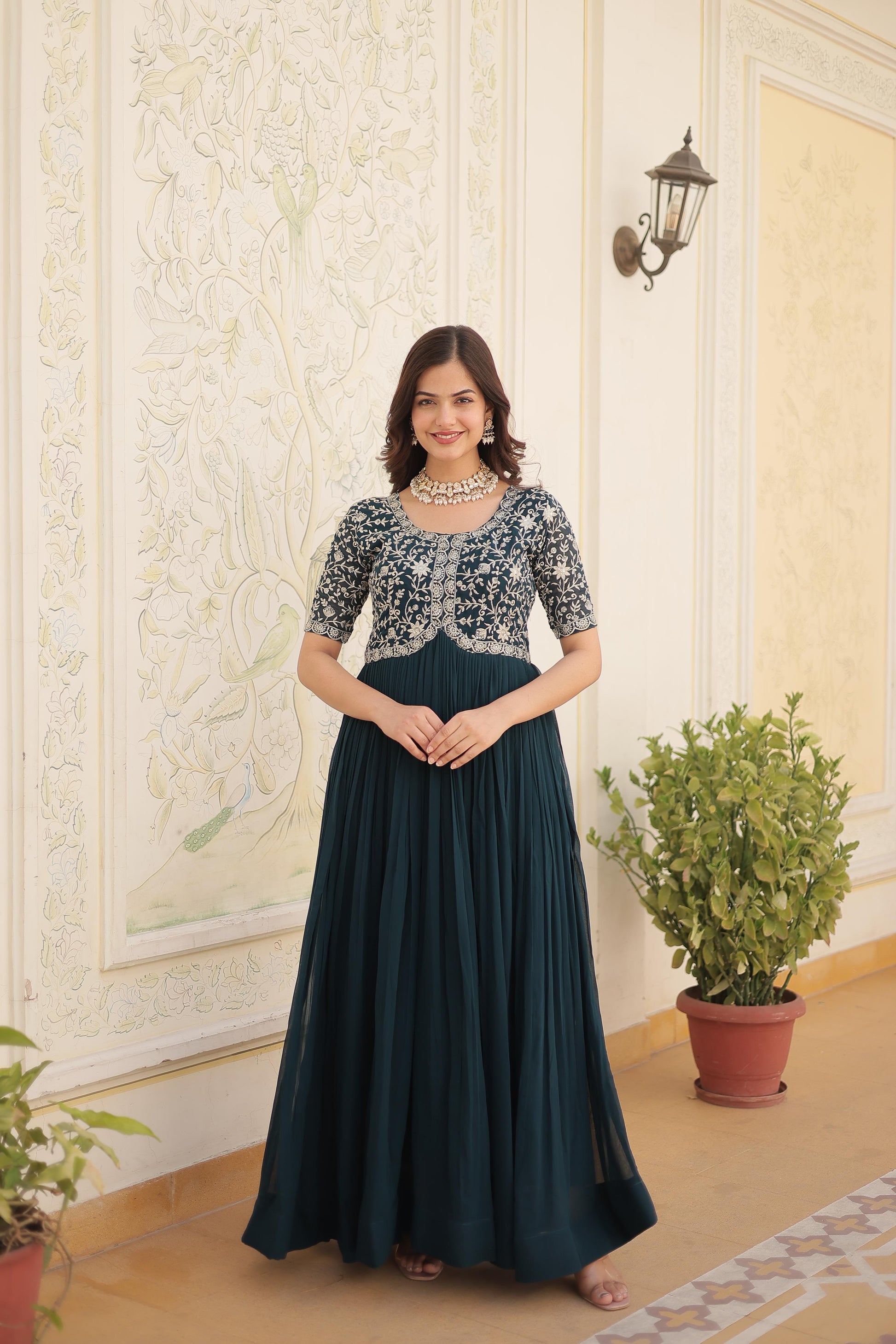 Hooriya Fashions - PREMIUM DESIGNER READYMADE GOWN COLLECTIONS.