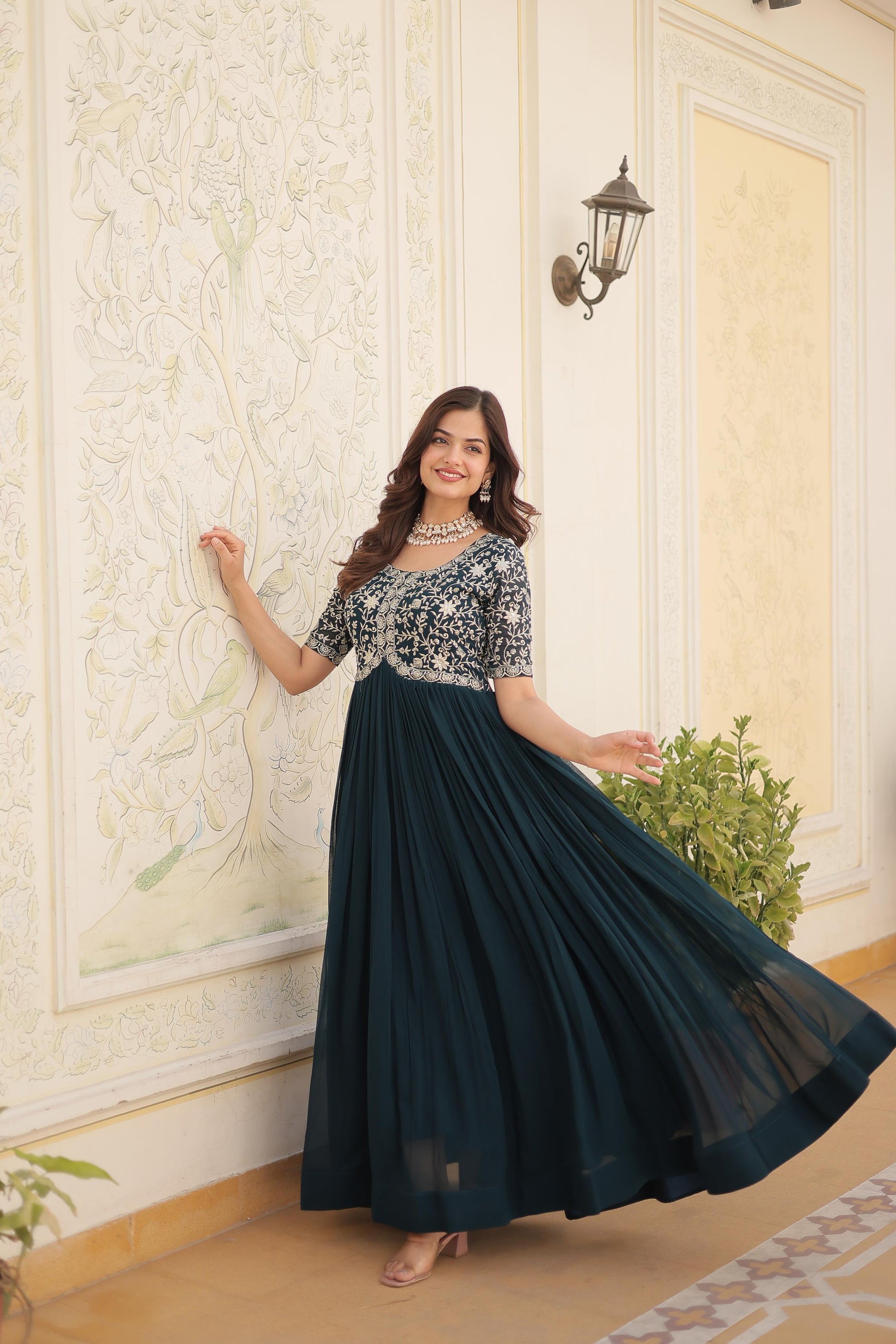 Hooriya Fashions - PREMIUM DESIGNER READYMADE GOWN COLLECTIONS.