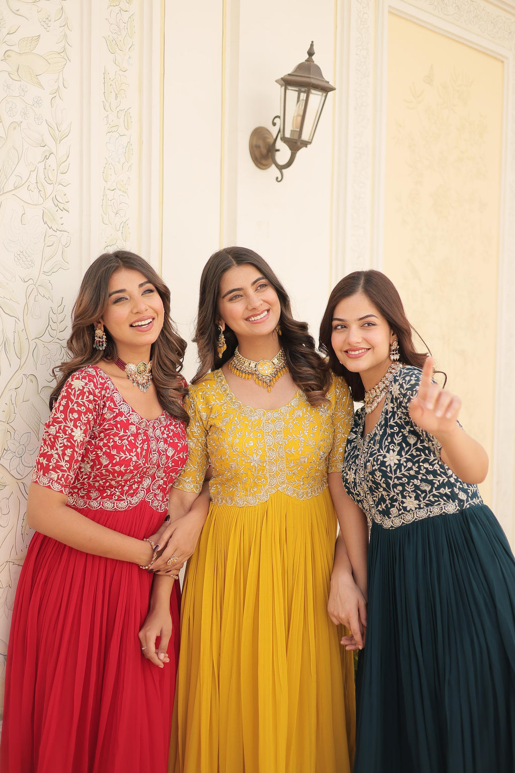 Hooriya Fashions - PREMIUM DESIGNER READYMADE GOWN COLLECTIONS.