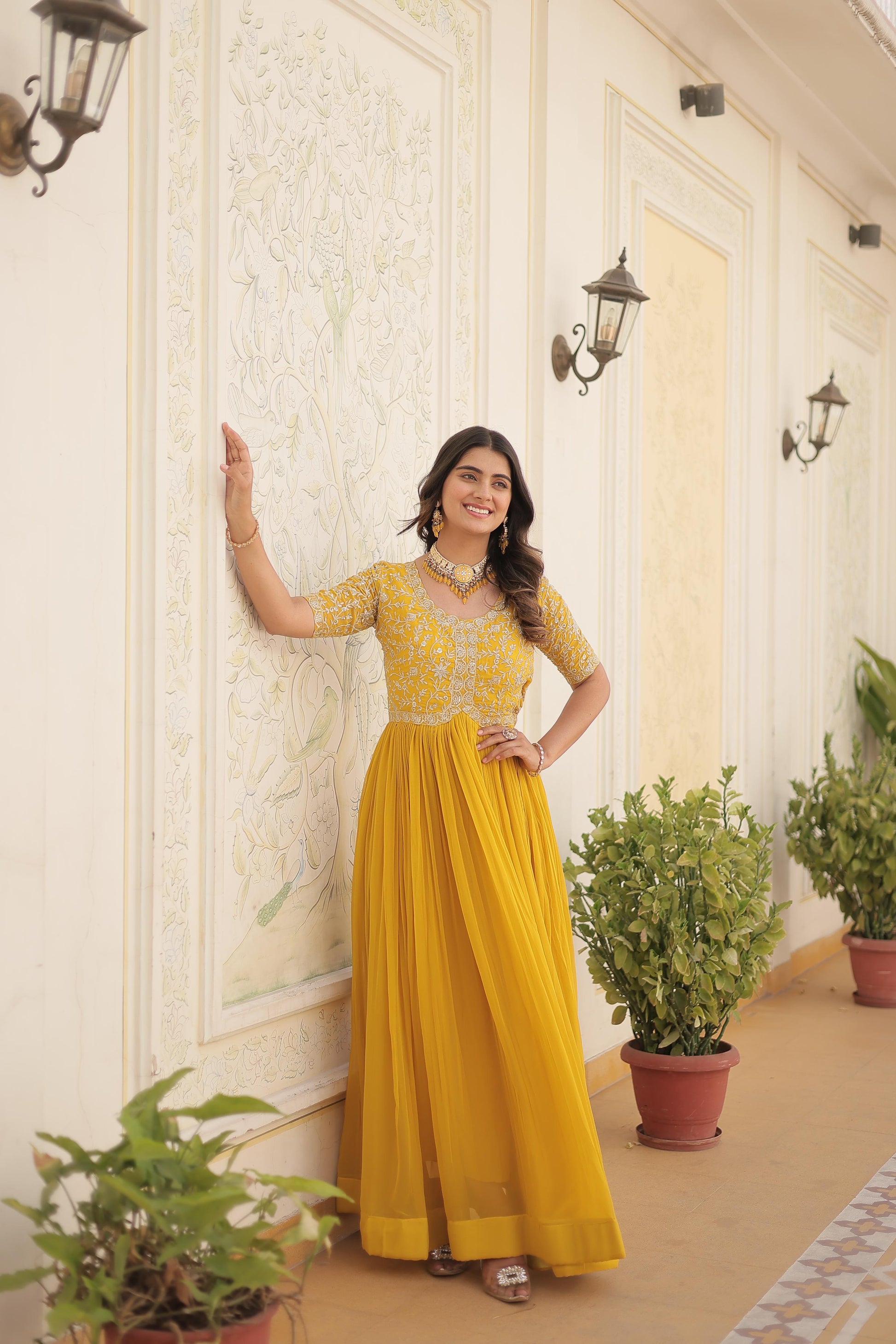 Hooriya Fashions - PREMIUM DESIGNER READYMADE GOWN COLLECTIONS.