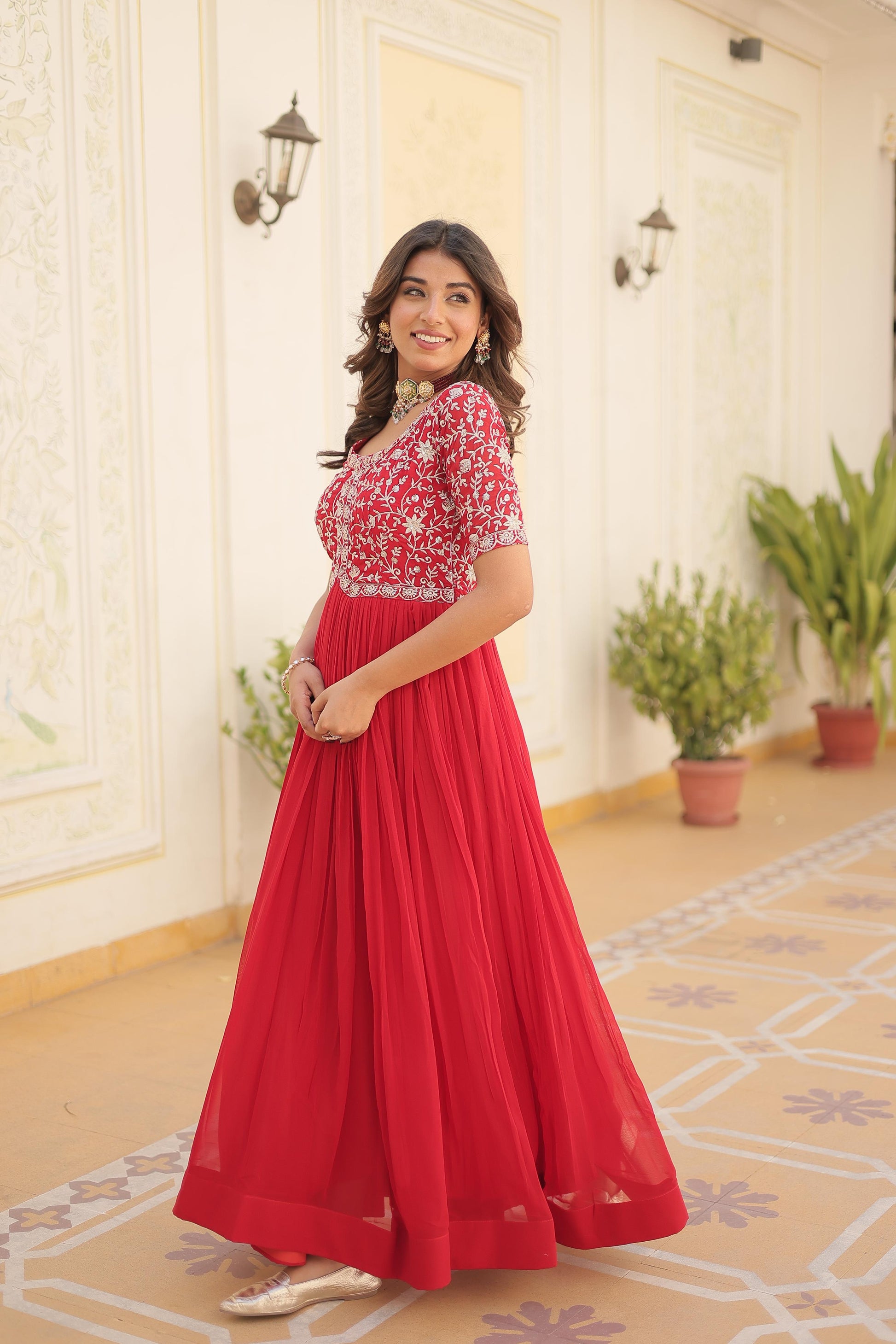 Hooriya Fashions - PREMIUM DESIGNER READYMADE GOWN COLLECTIONS.