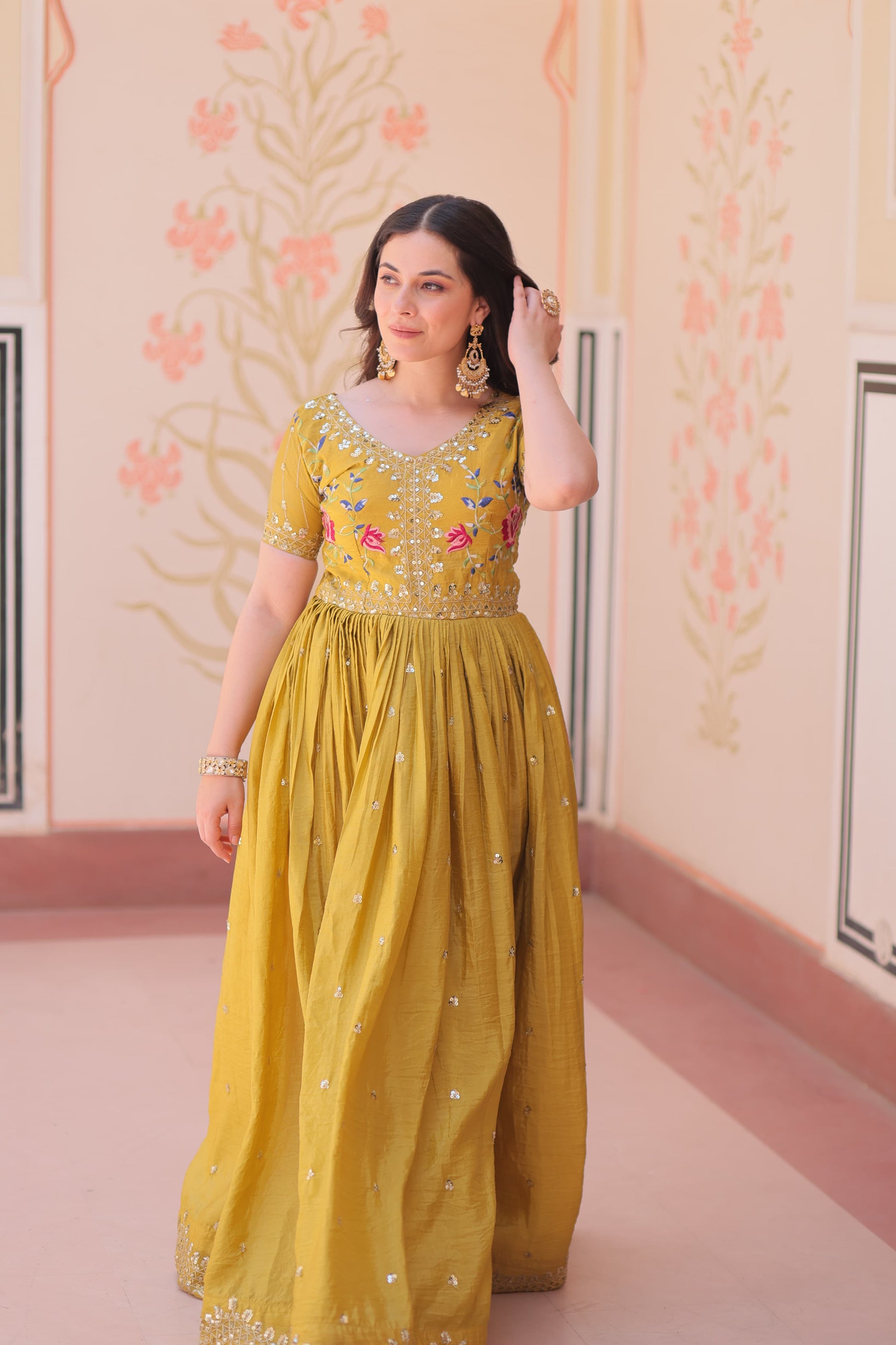 Hooriya Fashions - PREMIUM DESIGNER READYMADE GOWN