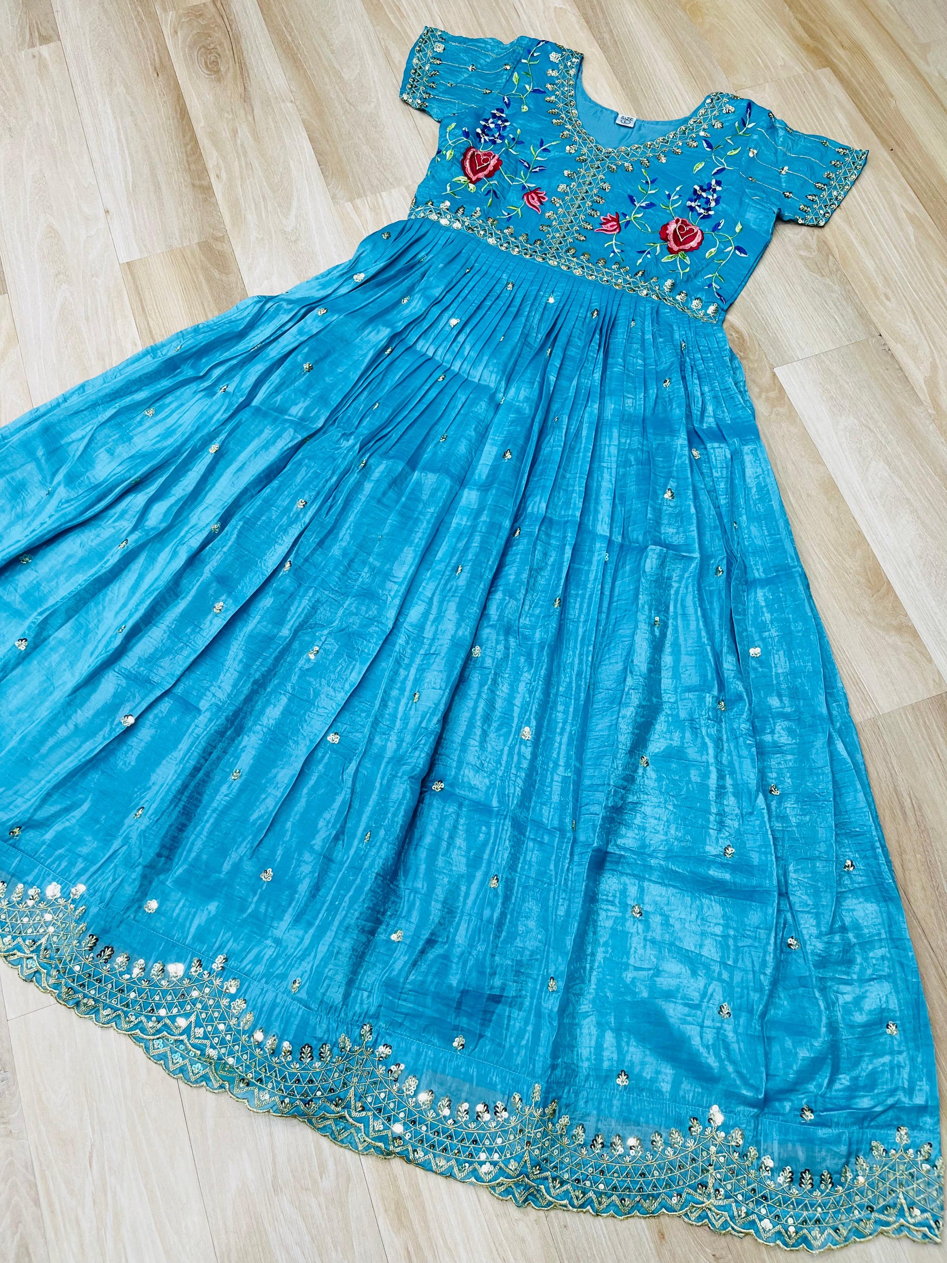 Hooriya Fashions - PREMIUM DESIGNER READYMADE GOWN