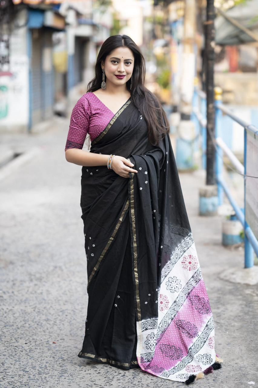 Hooriya fashions - New premium hand she bandani with blovk print saree.