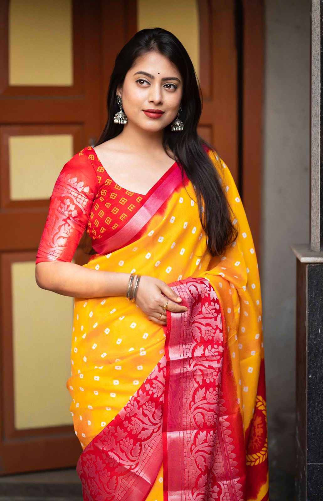 Hooriya Fashions - soft jute silk saree with allover bandez print and cut broaso border.