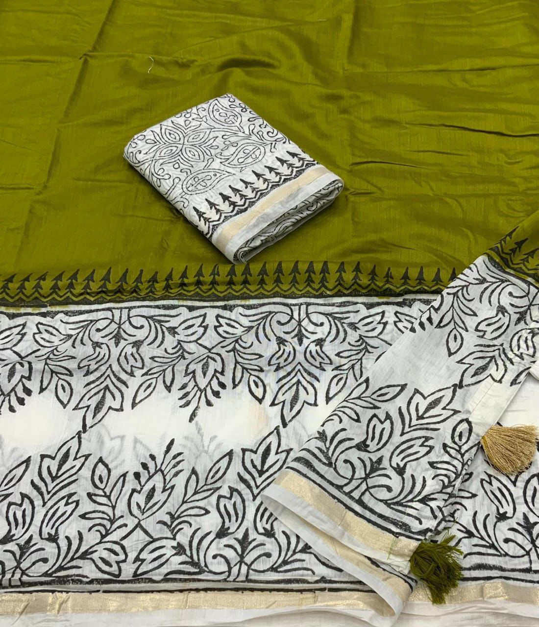 Hooriya Fashions -  soft pure chanderi cotton saree.