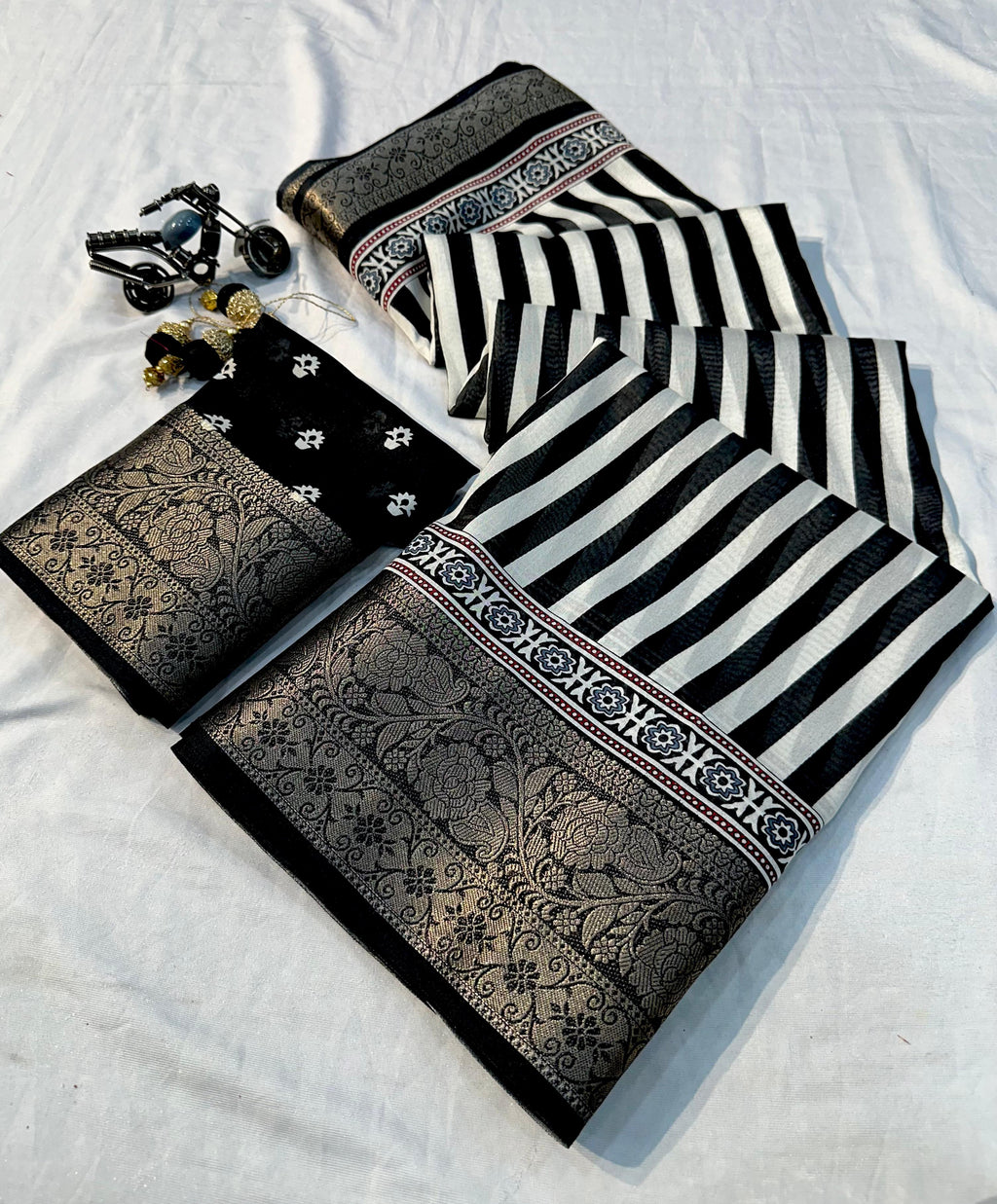 Hooriya Fashions - Soft Dola Saree.