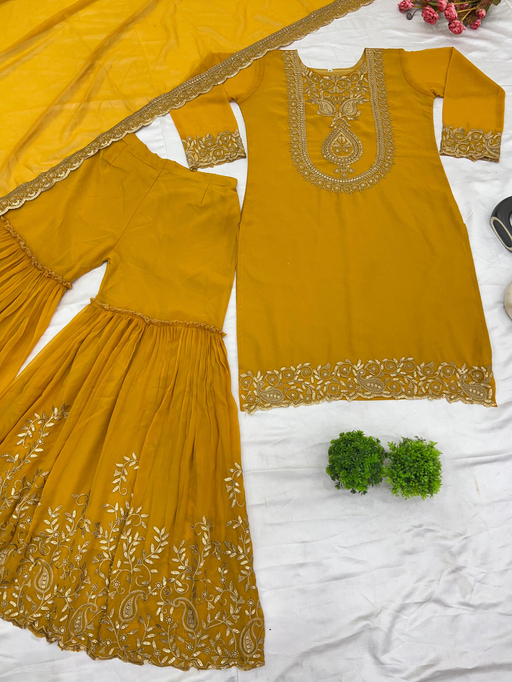 Hooriya Fashions - Top-Bottom And Dupatta Set.
